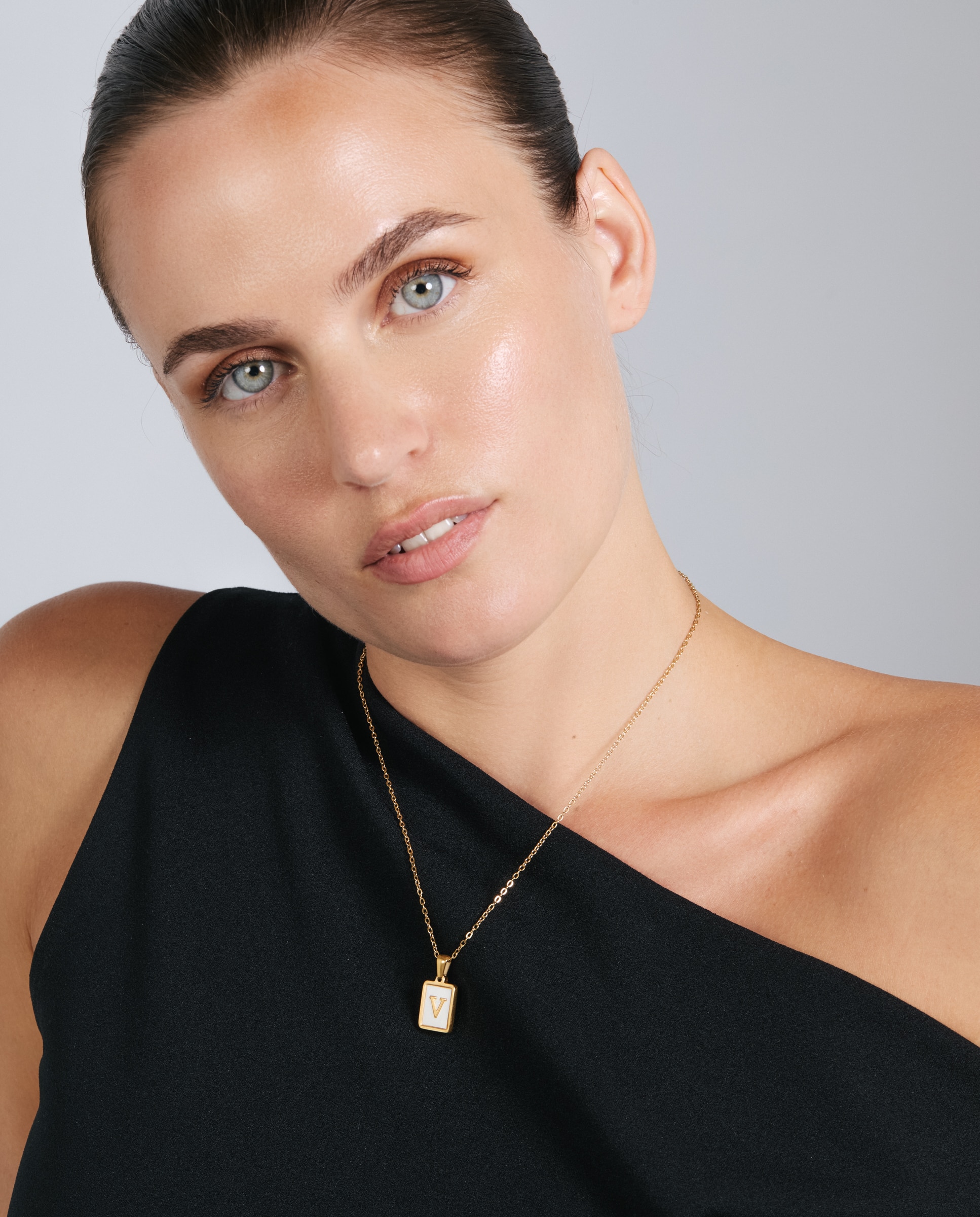 Collar de acero acabado en oro amarillo 18k con madreperla - Luxenter - Dorado Dorado-2