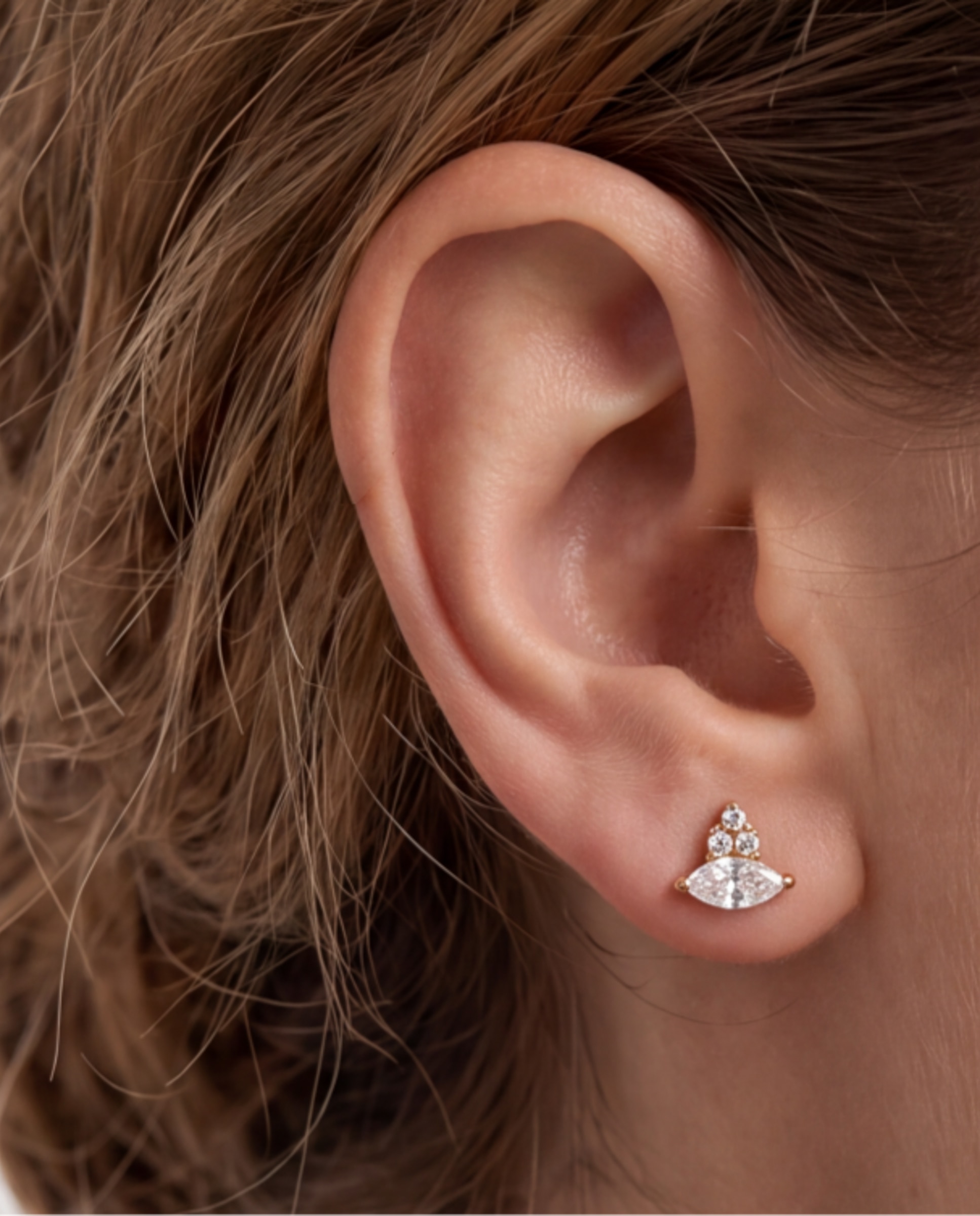 Piercing de titanio con circonita acabado en oro de 18k - Luxenter - Blanco Blanco-4