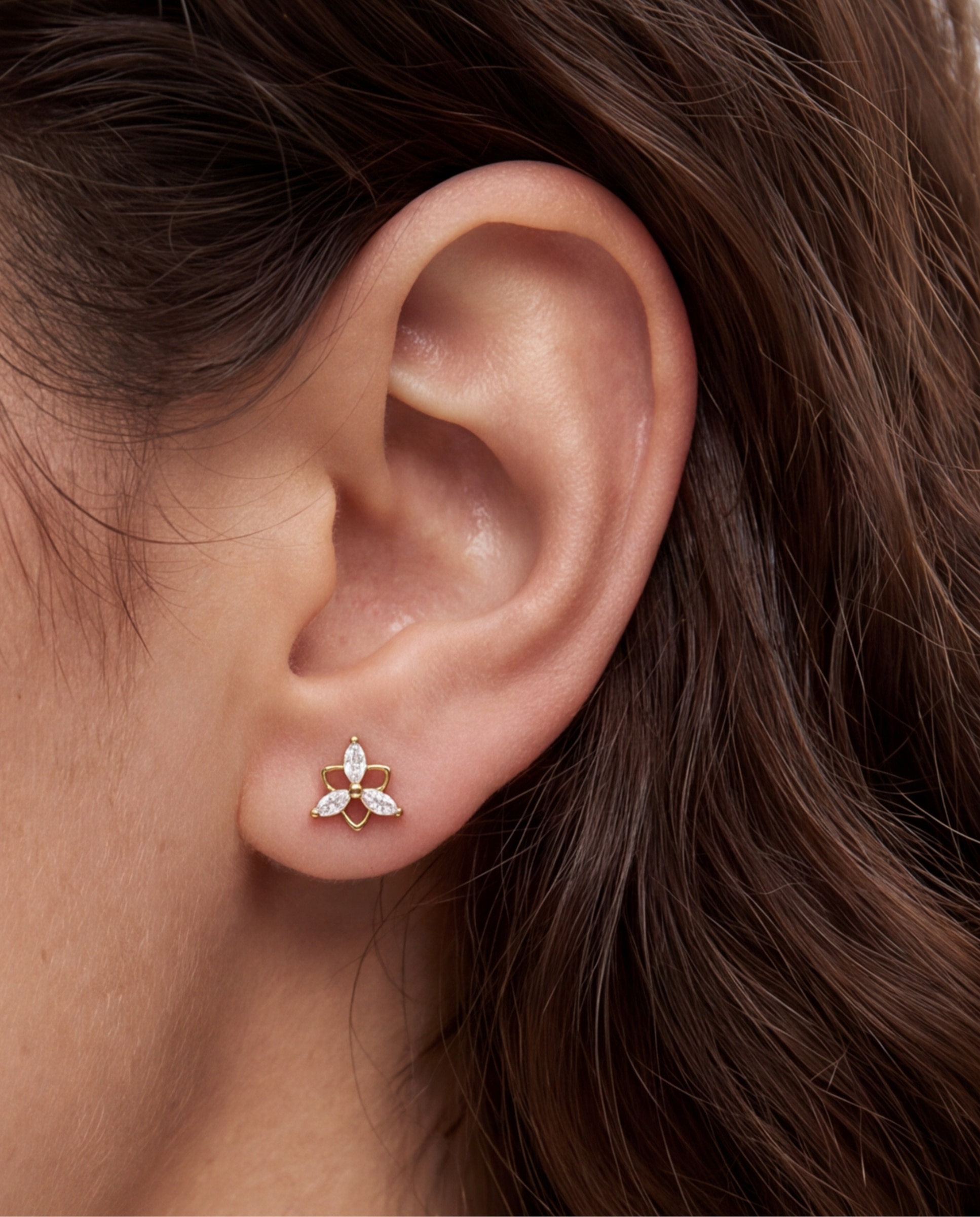 Piercing de titanio con circonita acabado en oro de 18k - Luxenter - Blanco Blanco-4