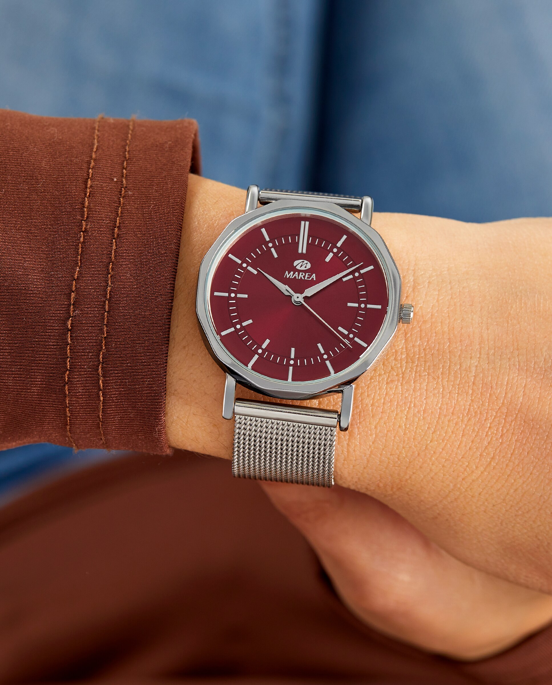 Reloj analógico de mujer b41404 2 correa milanesa color plata y esfera color burdeos - Marea - Plateado Plateado-2