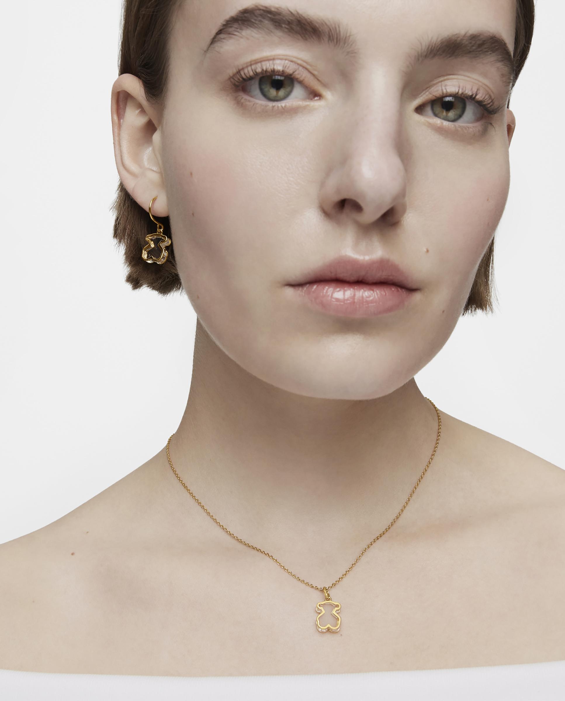 TOUS Pendientes Para Mujer Con Motivo De Oso Con Baño De Oro 18 Kt Sobre Plata De Primera Ley Y Perla Cultivada De Agua Dulce, Colección Sweet Dolls