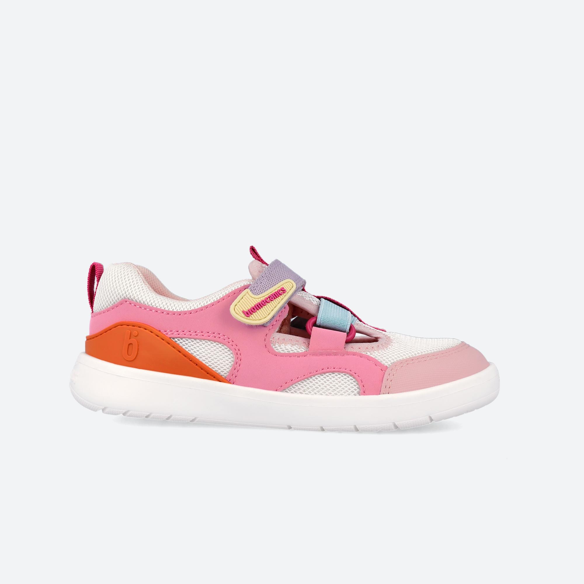 Imagen 0 de Zapatillas deportivas de niña con cierre adherente y detalles a contraste Rosa