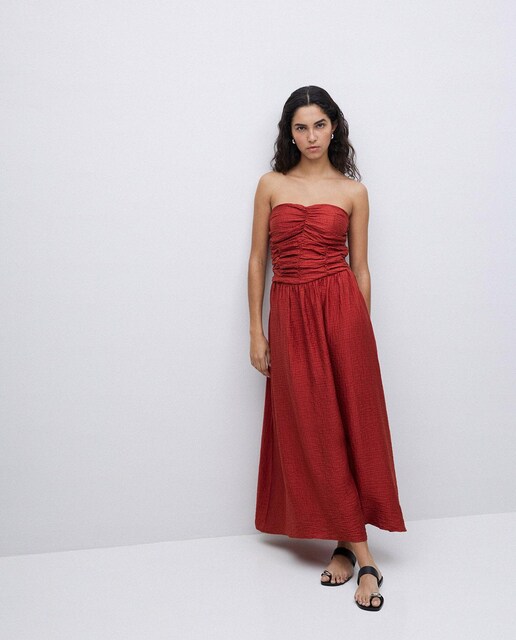 Imagen 0 de Vestido largo drapeado con cierre lateral de cremallera