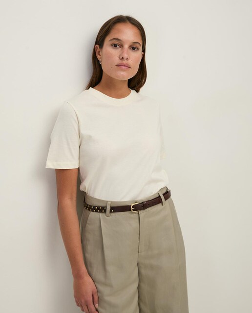 Imagen 0 de Camiseta de mujer de manga corta y cuello redondo