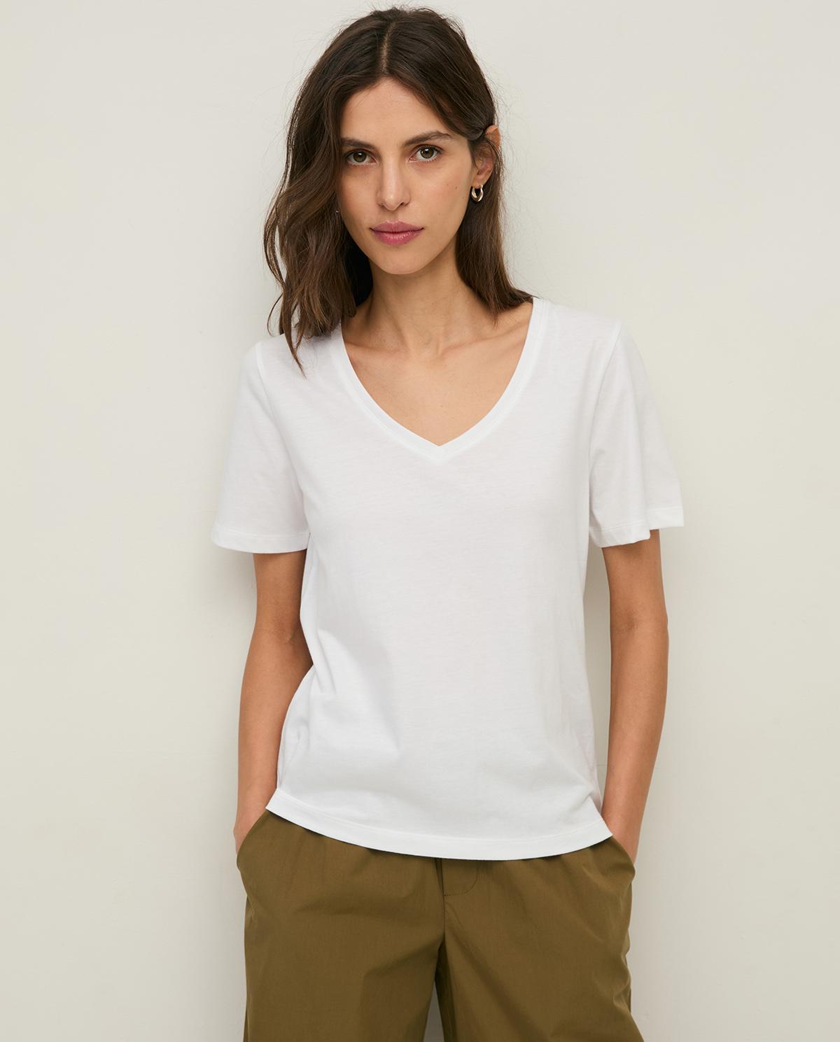 Yerse - Camiseta de mujer de manga corta y cuello pico.