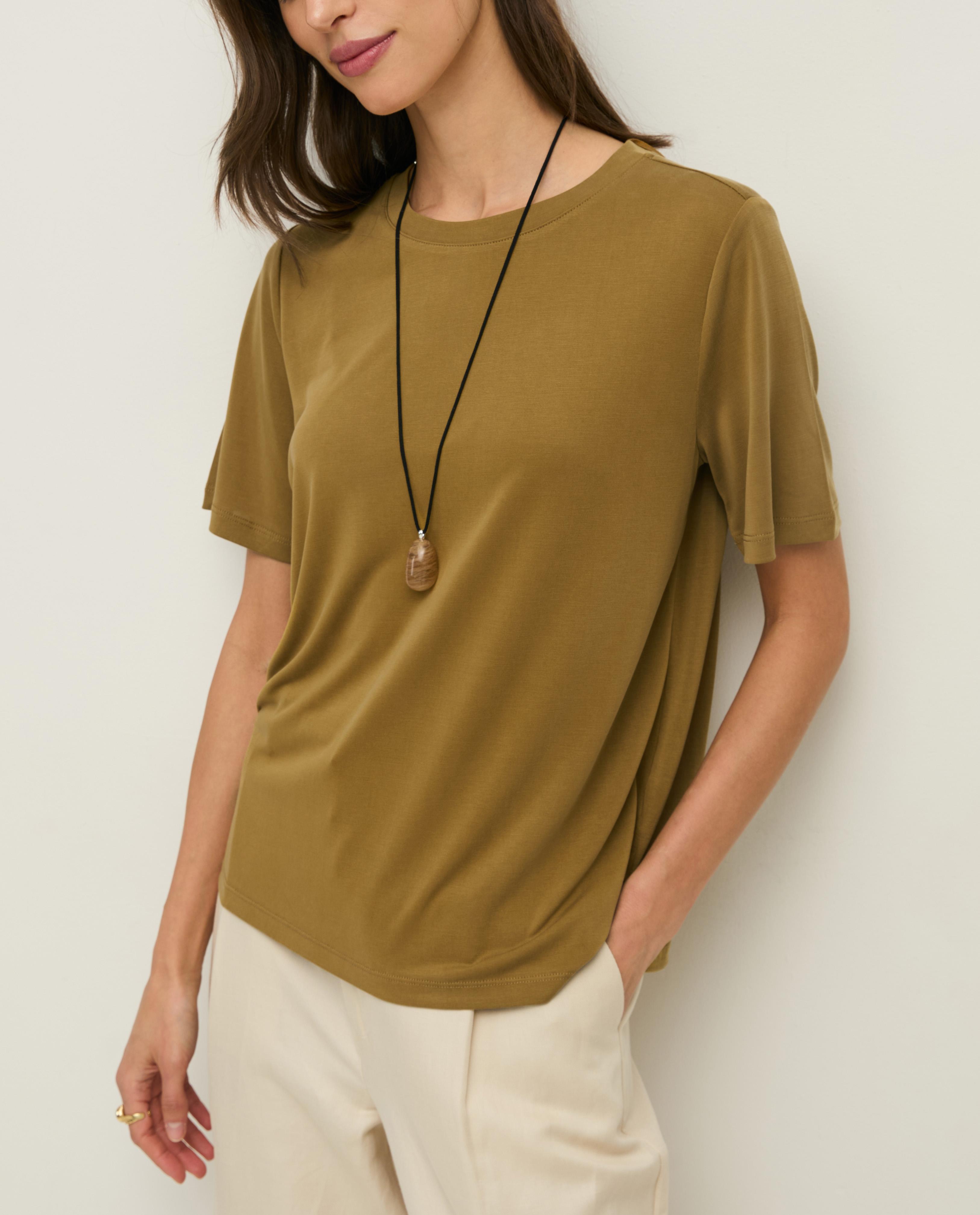 Yerse - Camiseta de mujer de manga corta y corte holgado.