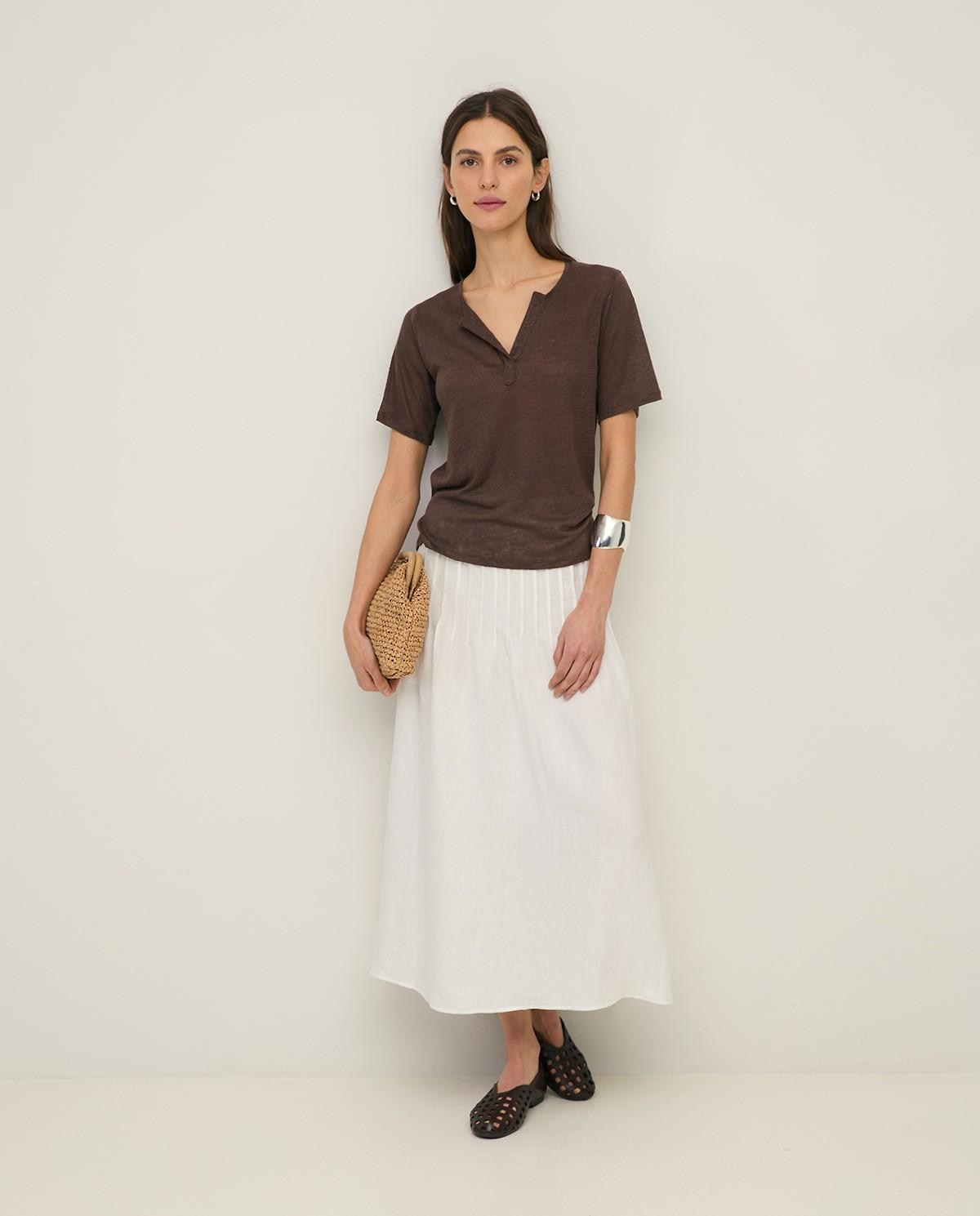 Yerse - Falda larga con pliegues.