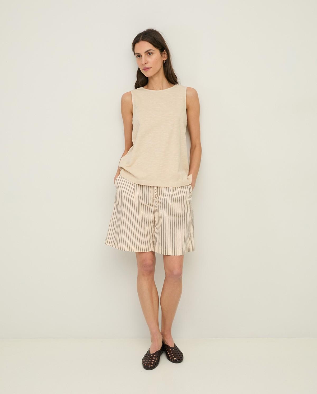 Yerse - Shorts de mujer popelín con rayas.