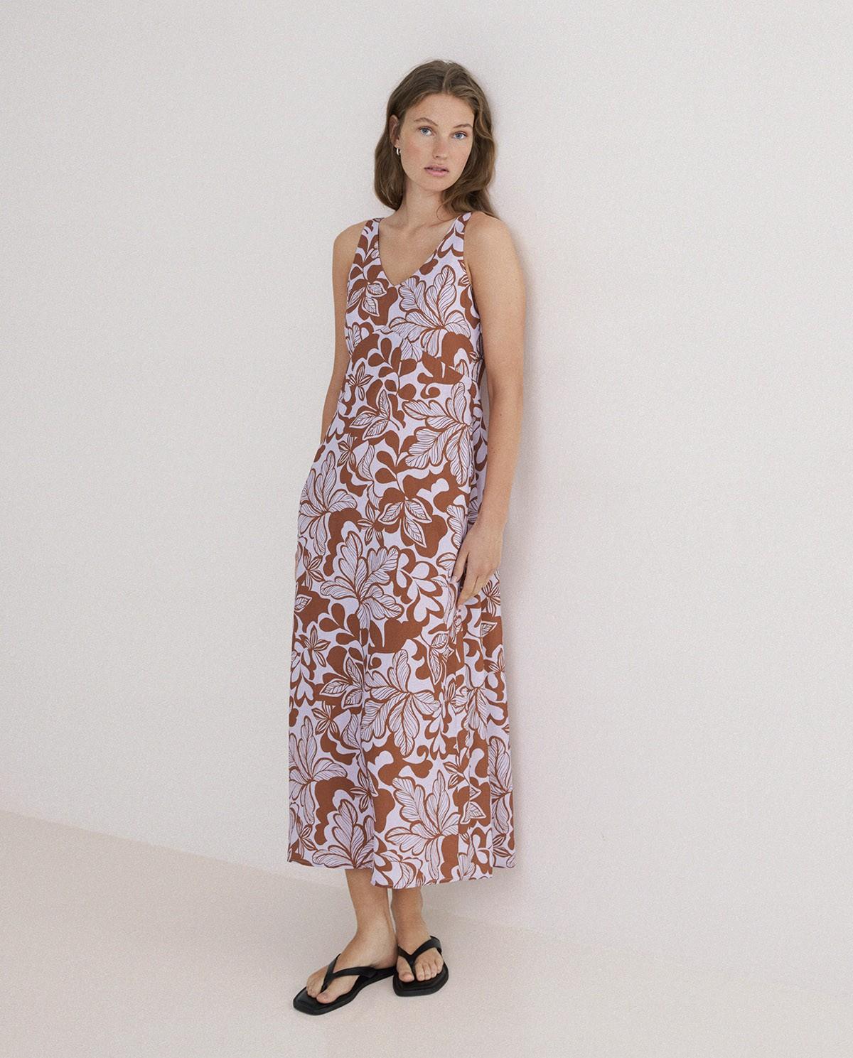 Yerse - Vestido largo sin mangas y estampado.