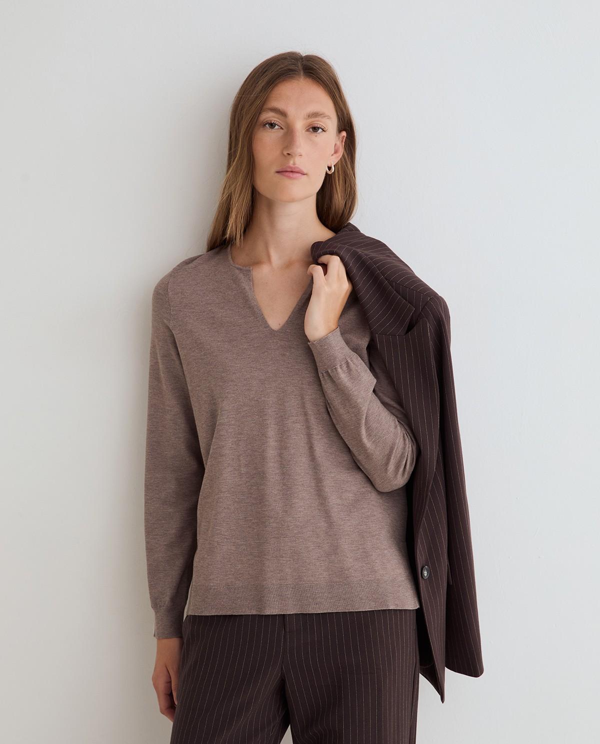 Jersey de mujer en punto fino con cuello pico - Yerse - Gris Gris-1