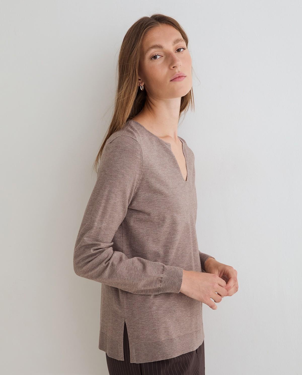 Jersey de mujer en punto fino con cuello pico - Yerse - Gris Gris-3