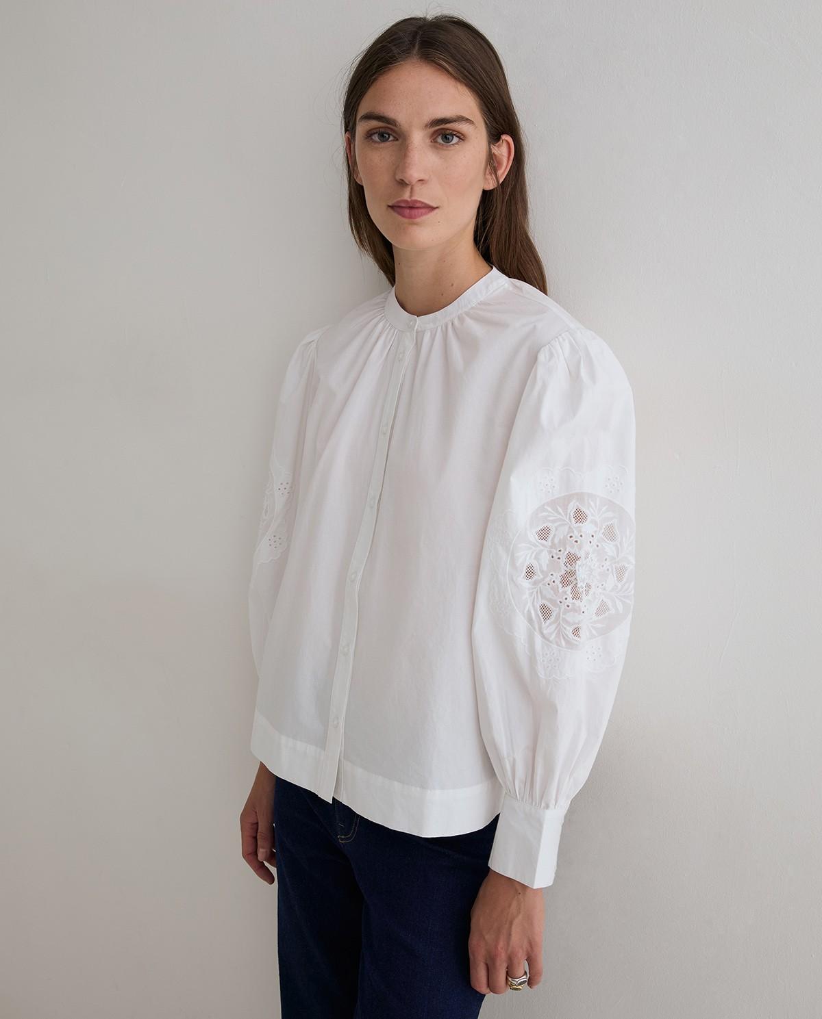 Blusa de mujer con cuello mao y manga larga abullonada con bordados - Yerse - Blanco Blanco-2