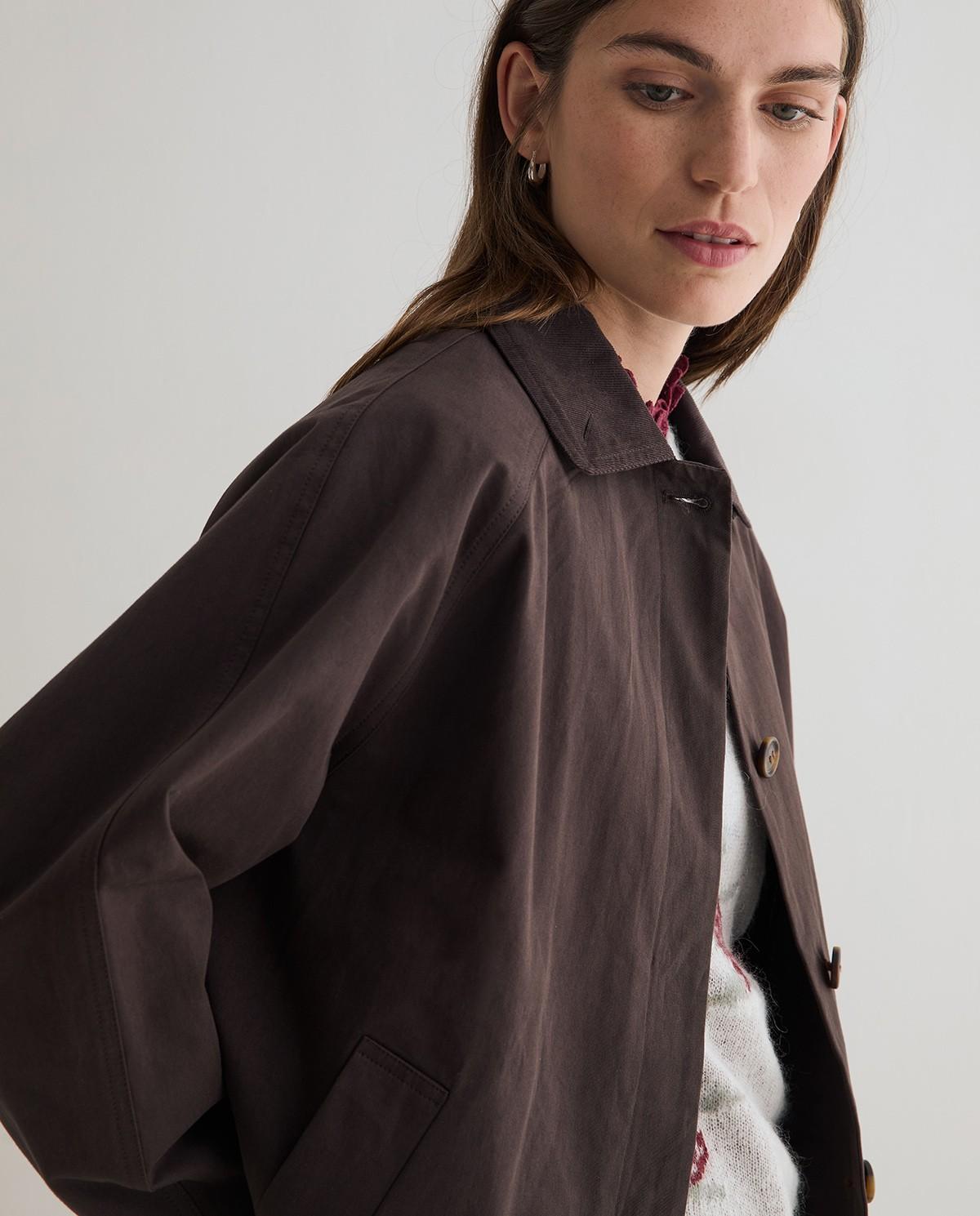 Gabardina corta de mujer con botonadura oculta - Yerse - Marrón chocolate Marrón chocolate-2