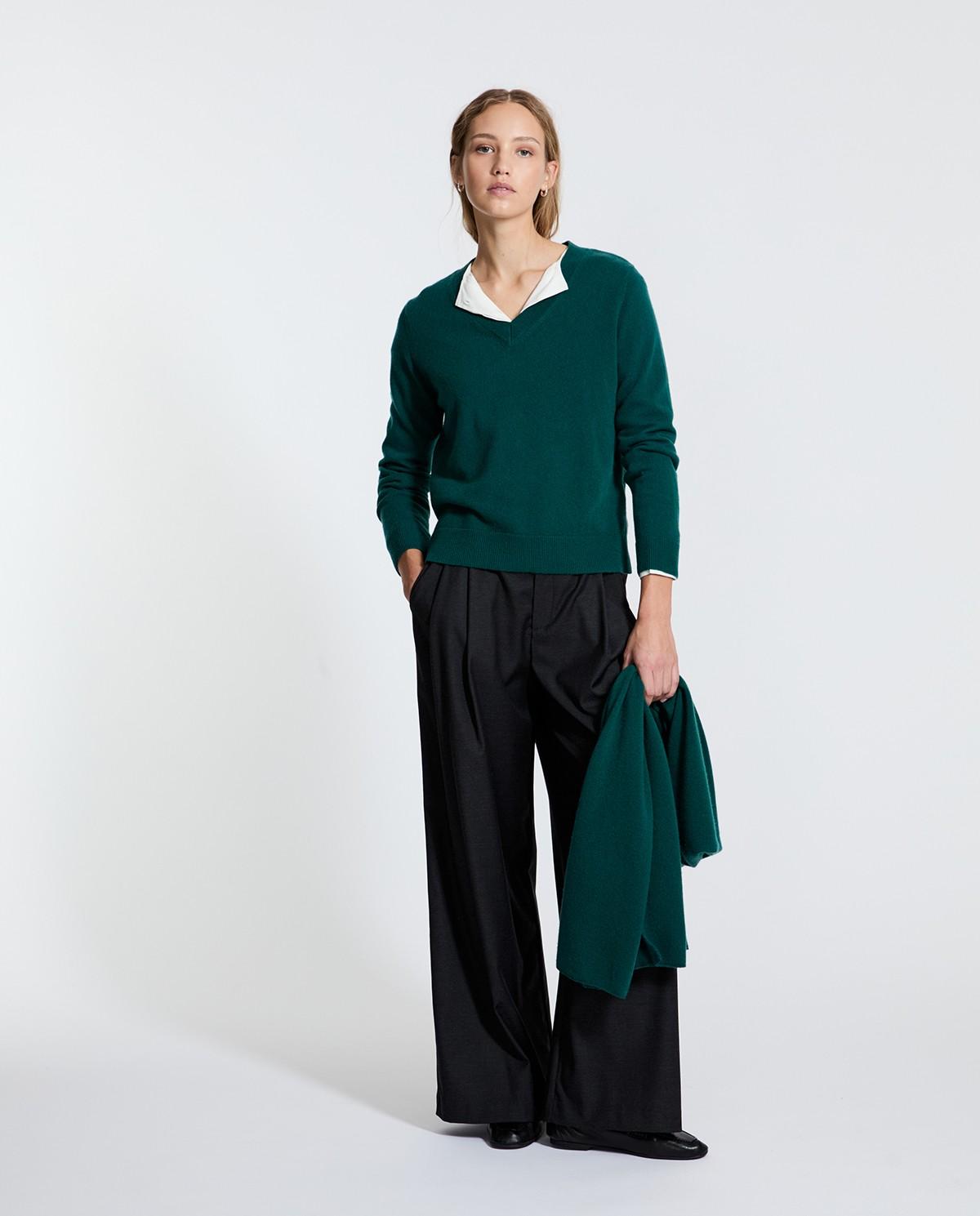 Jersey de mujer 100% cashmere con escote pico - Yerse - Verde Verde-5