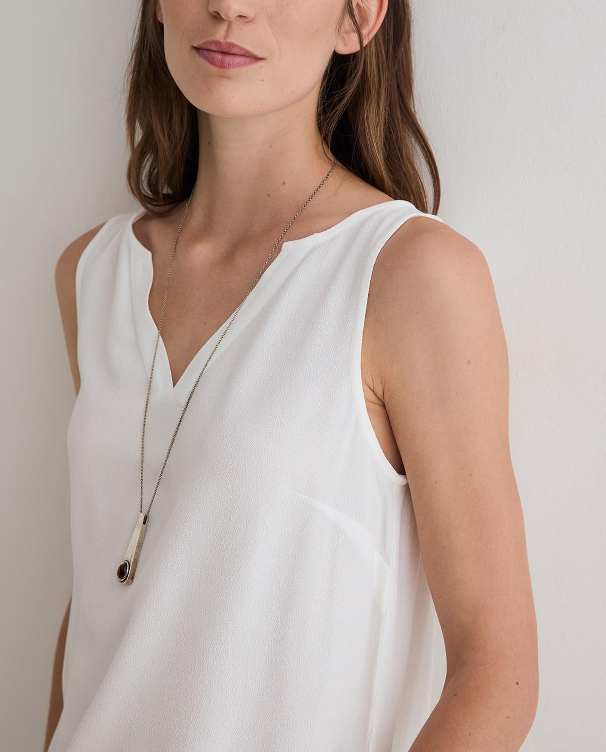 Top de mujer fluido sin mangas con escote pico - Yerse - Natural Natural-2