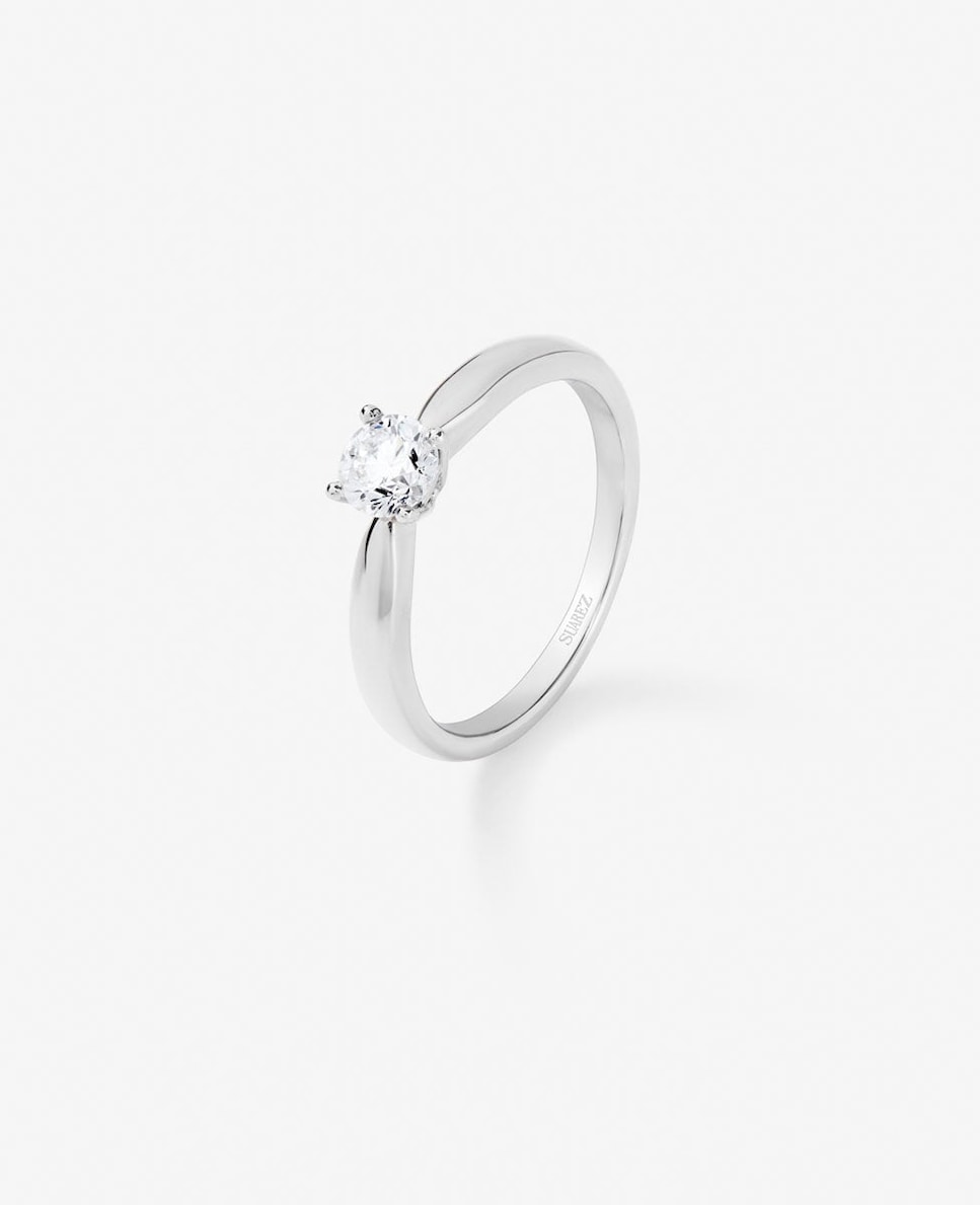 Anillo solitario de compromiso de oro blanco de 18K con diamantes color E y pureza VVS2 Blanco-1