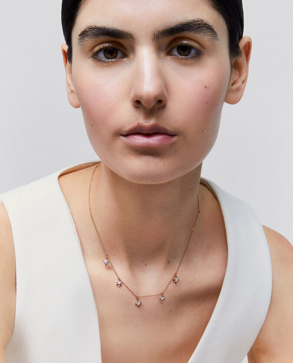 Collar gargantilla con estrellas de oro rosa con diamantes Blanco-4