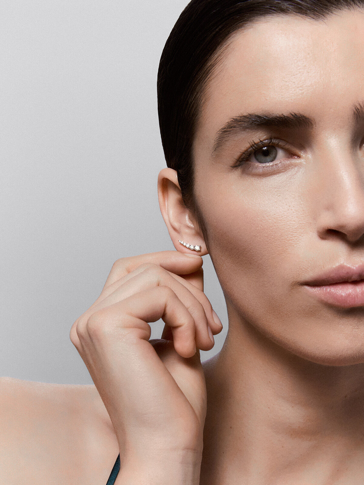 Pendientes trepador de oro blanco con diamantes - SUAREZ - Blanco Blanco-2