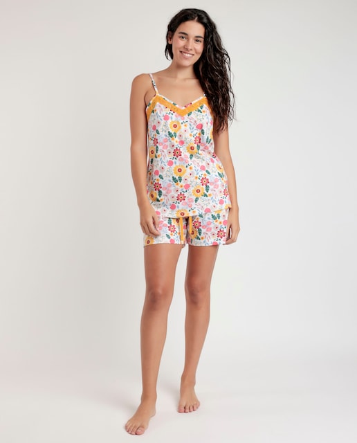Imagen 0 de Pijama corto de mujer de punto viscosa de color mostaza