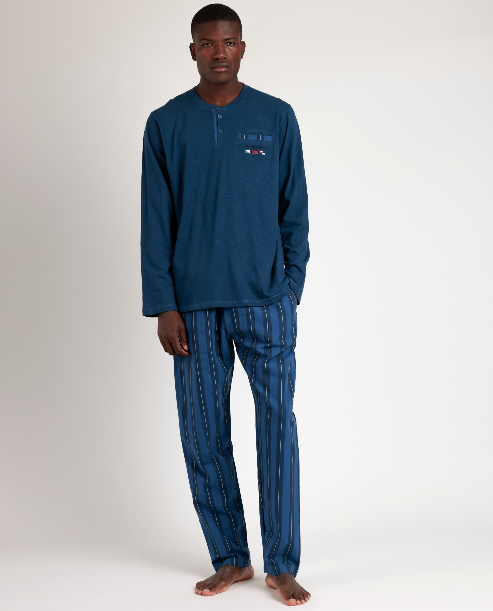Imagen 0 de Pijama largo de hombre con pantalón de tela popelín Azul