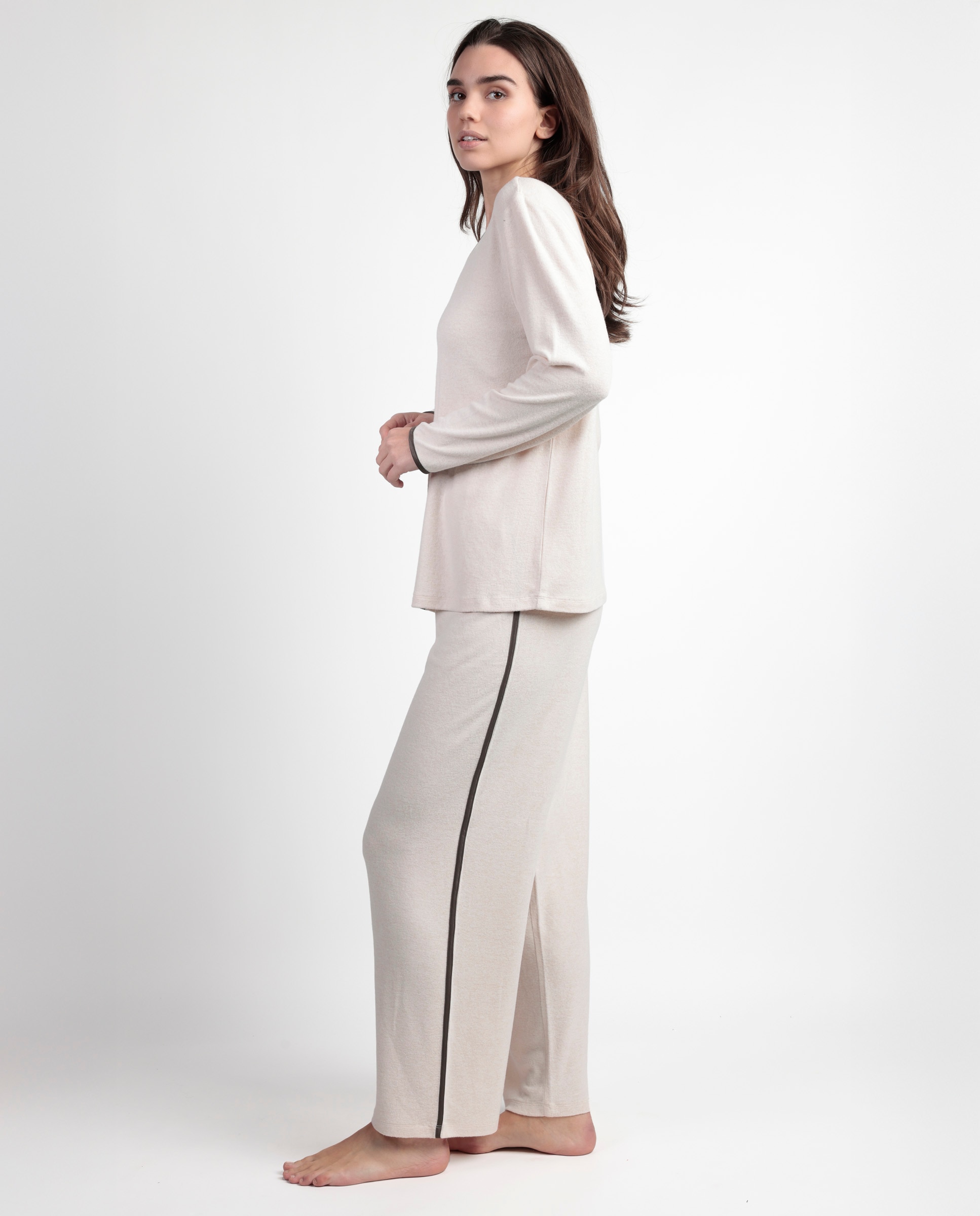 Pijama largo de mujer de tela satén - Admas - Beige Beige-2