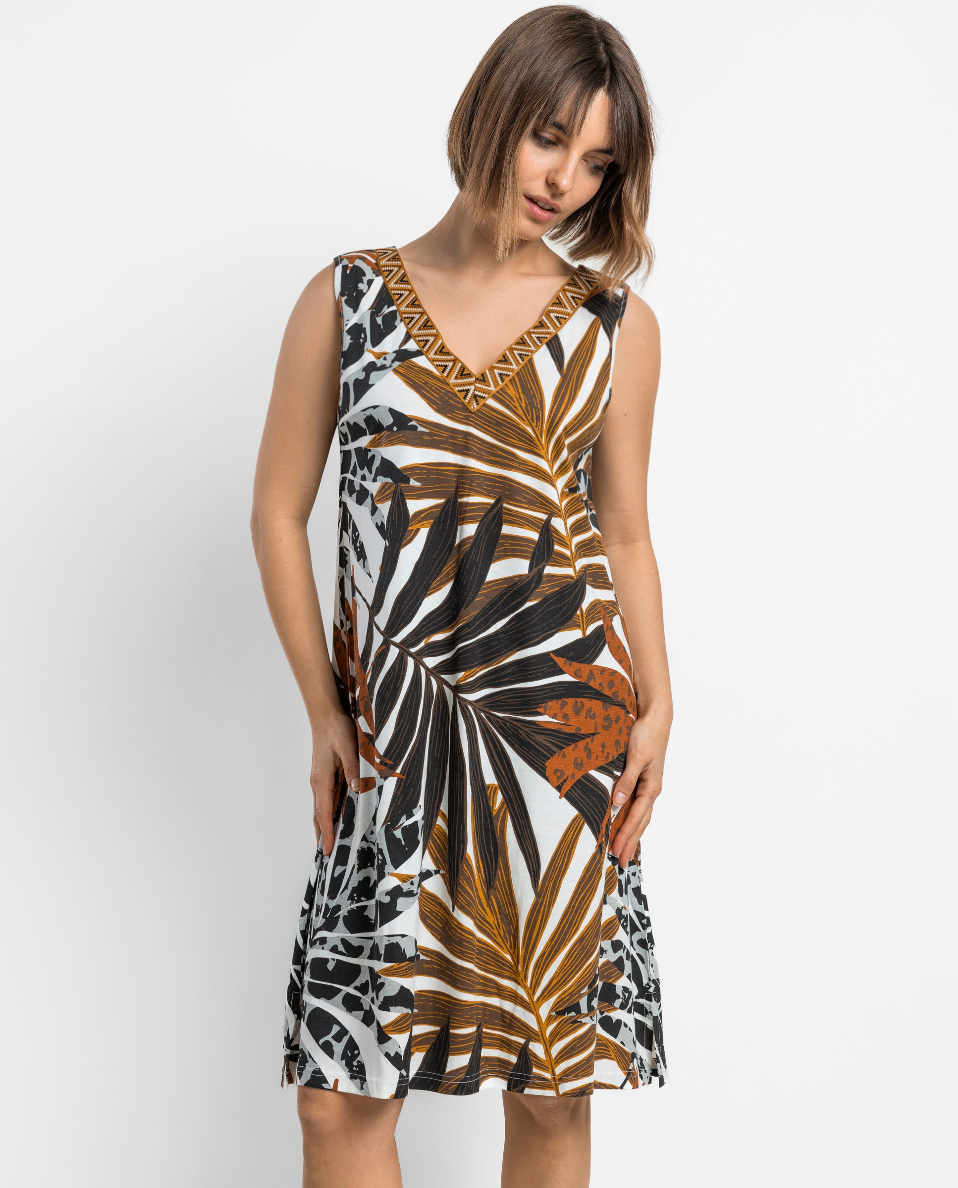 Imagen 0 de Vestido sin mangas de punto estampado corto Marrón