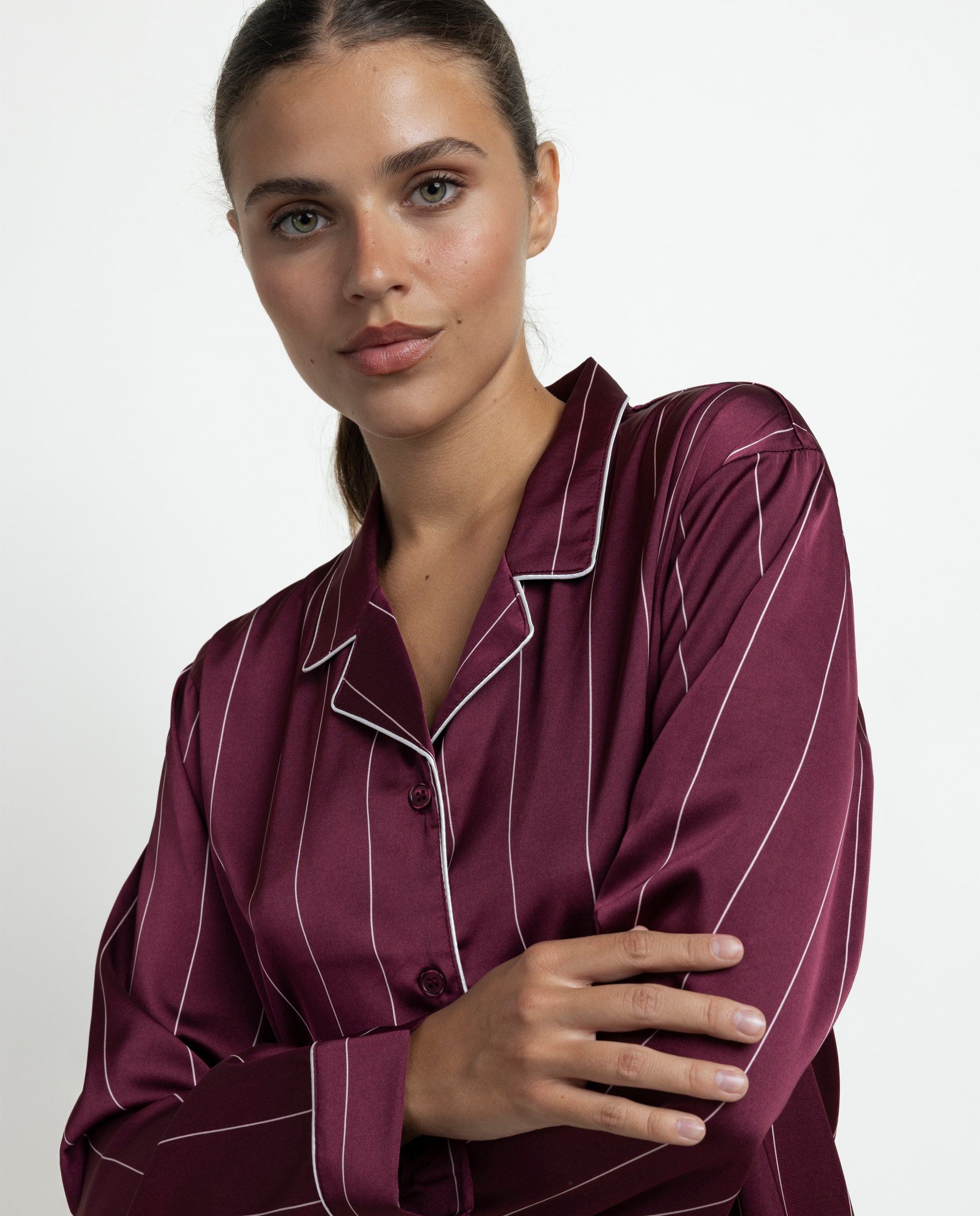 Pijama largo abierto de mujer de tela satén - Admas - Burdeos Burdeos-3