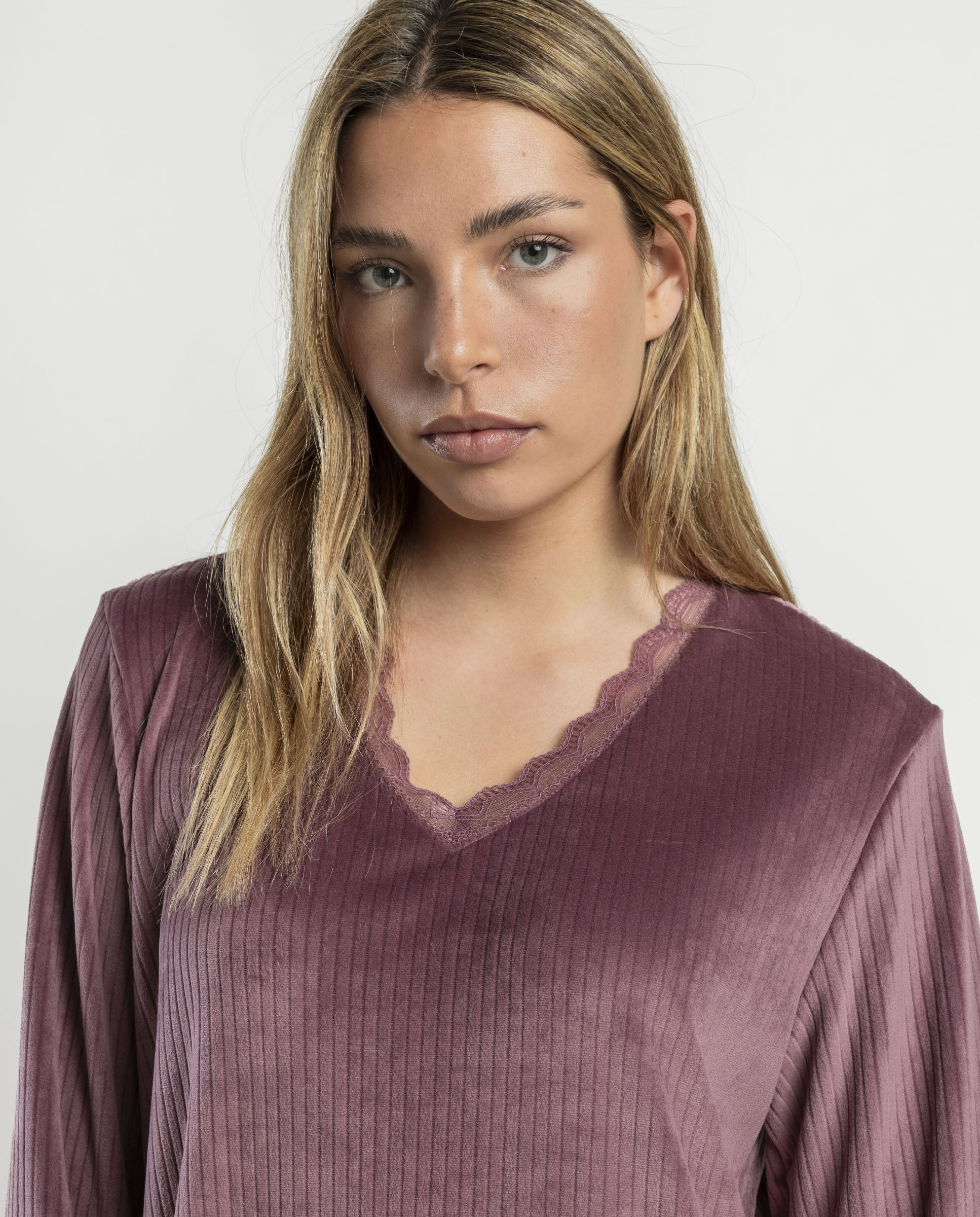 Camisón largo de mujer de tejido de terciopelo doble cara - Admas - Lila Lila-3