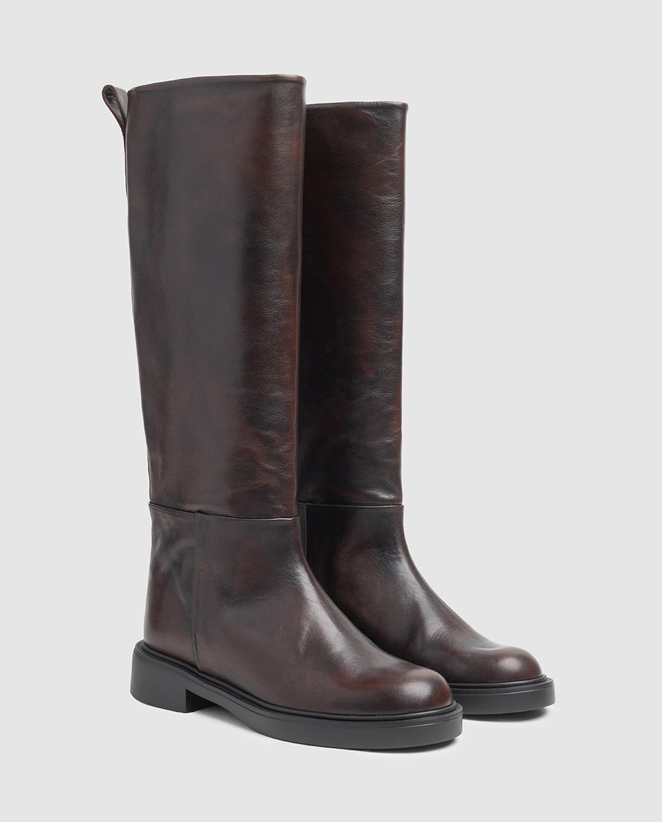 Imagen 2 de Botas planas de mujer en serraje en - Dansi - Caoba Caoba