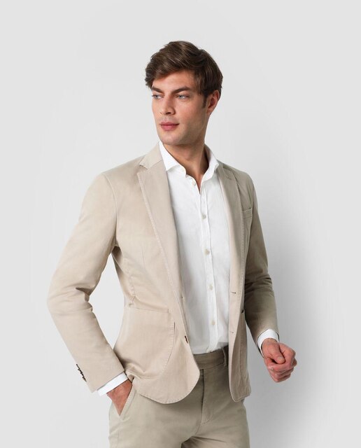Americanas y Blazers de hombre · Moda · El Corte Inglés (196) Americanas y Blazers de hombre · Moda · El Corte Inglés (196)