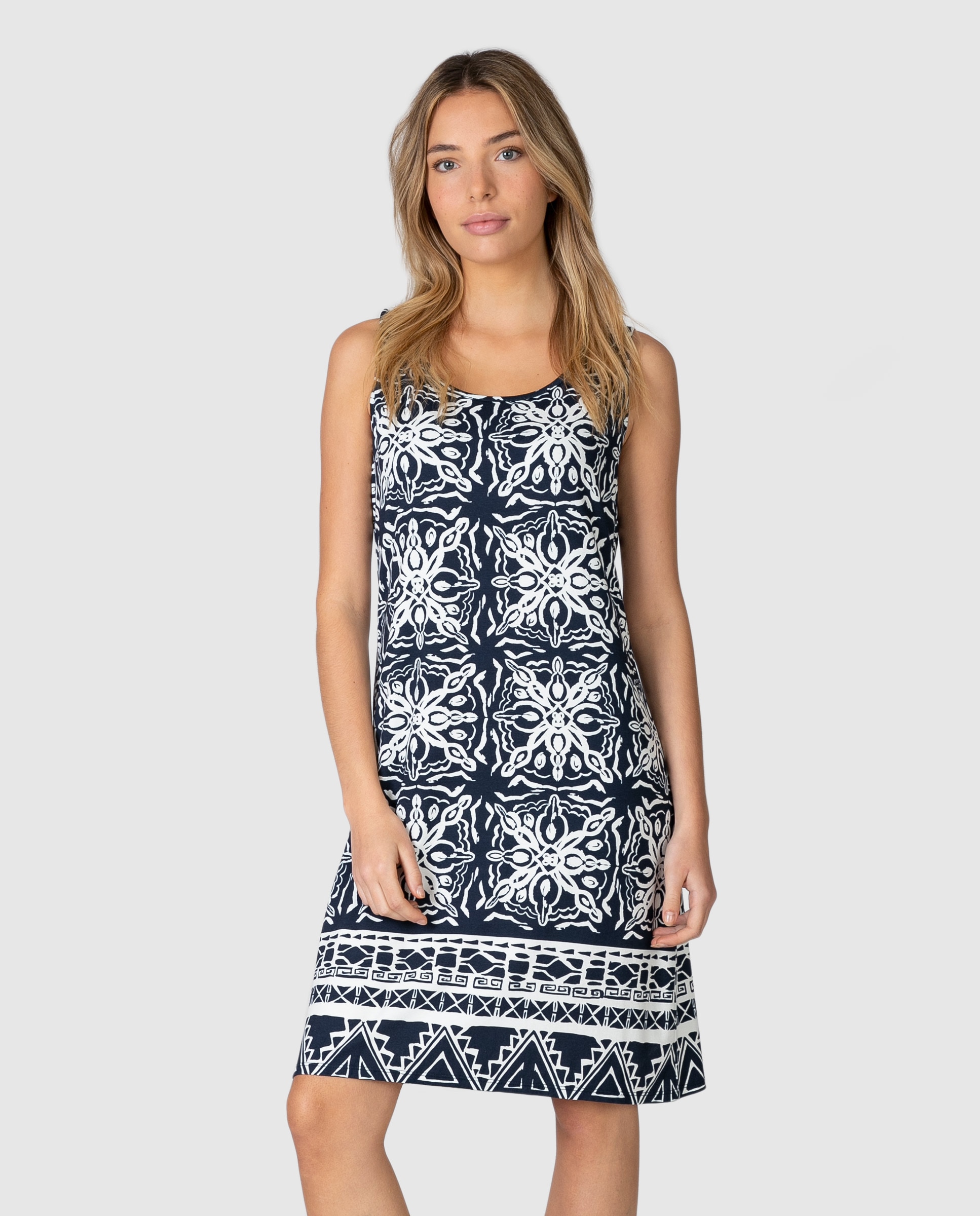 Massana - Vestido de playa corto sin mangas con cenefa decorativa.