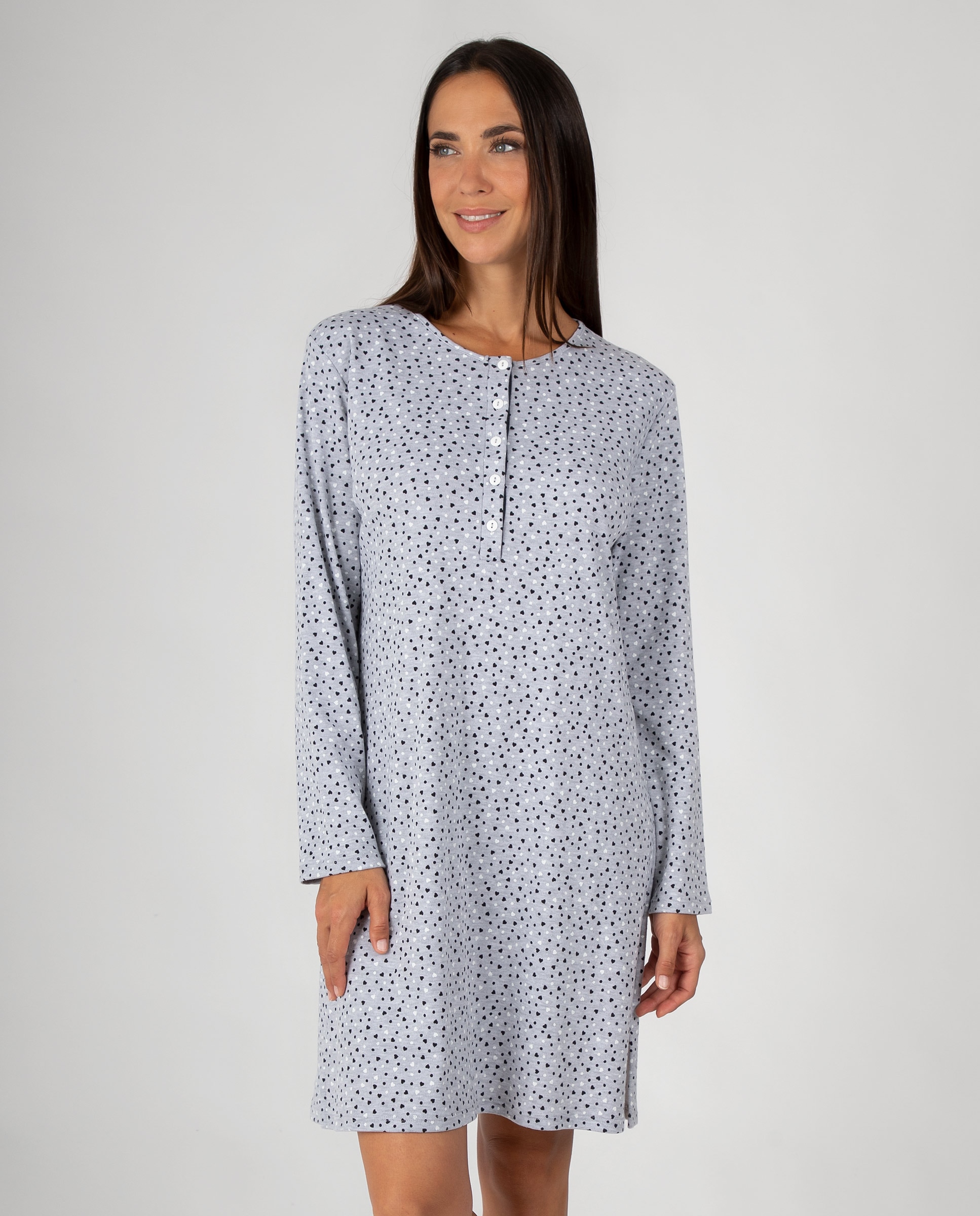 Camisón de mujer con estampado de corazones y tapeta de botones - Massana - Gris Gris-1