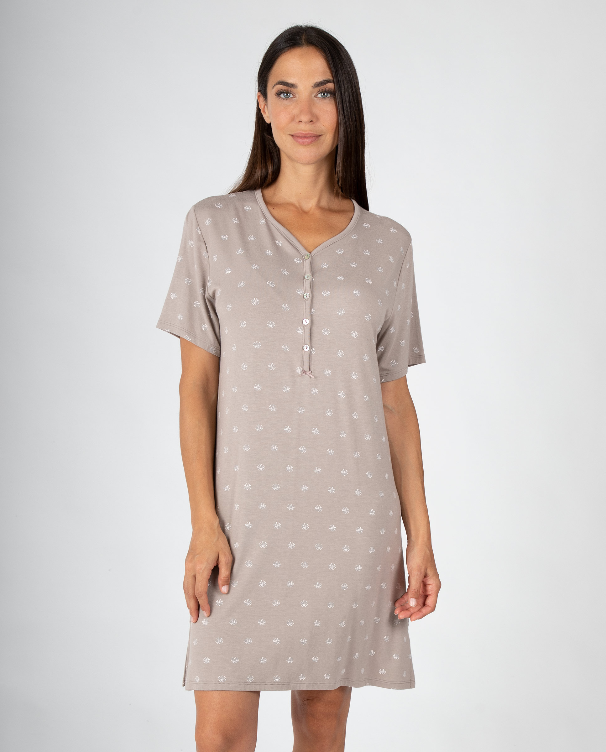 Camisón de mujer de manga corta con tapeta de botones y estampado de pequeños motivos - Massana - Visón Visón-1