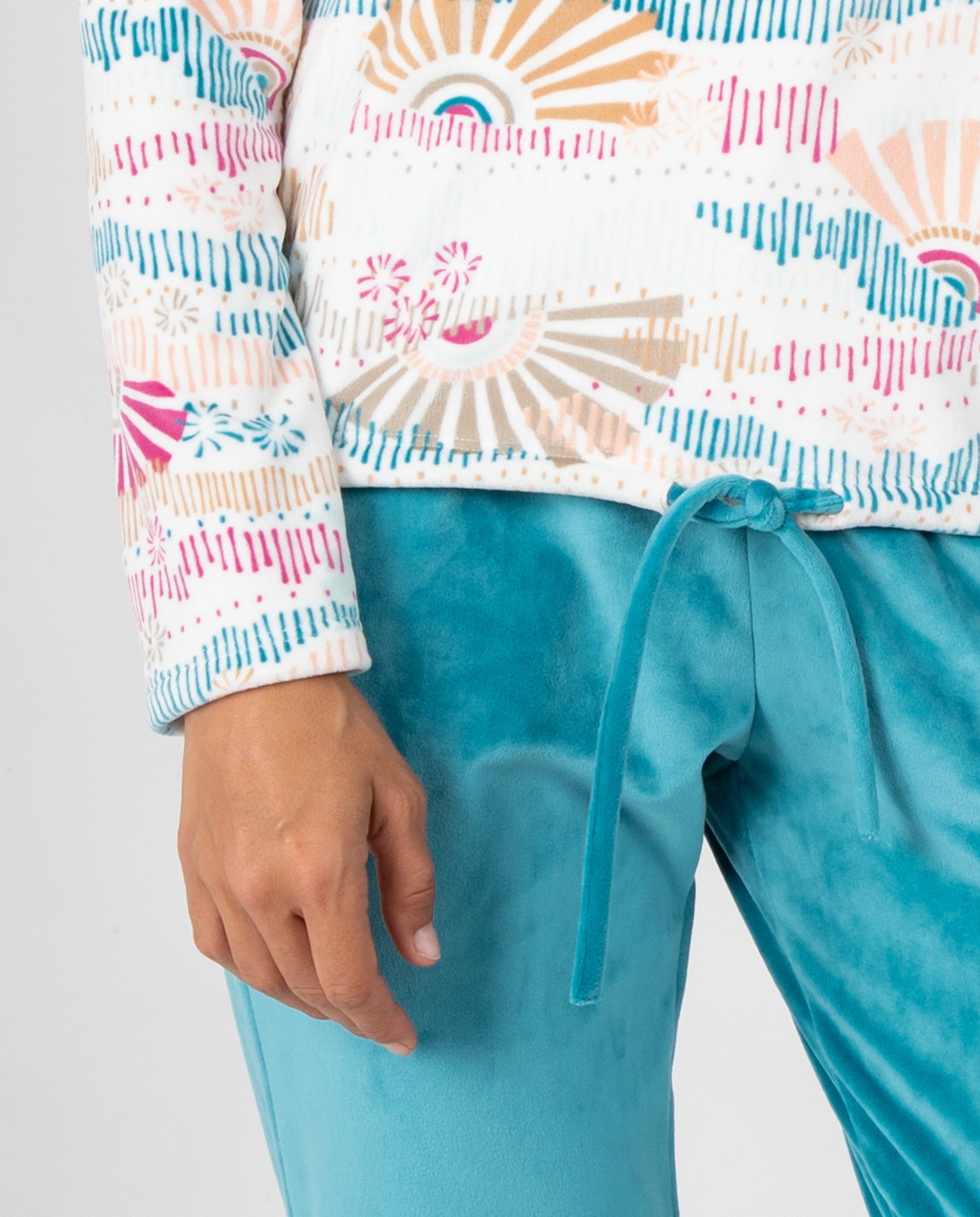 Pijama de mujer de manga larga con estampado de inspiración étnica y pantalón largo liso con puños - Massana - Crudo Crudo-3