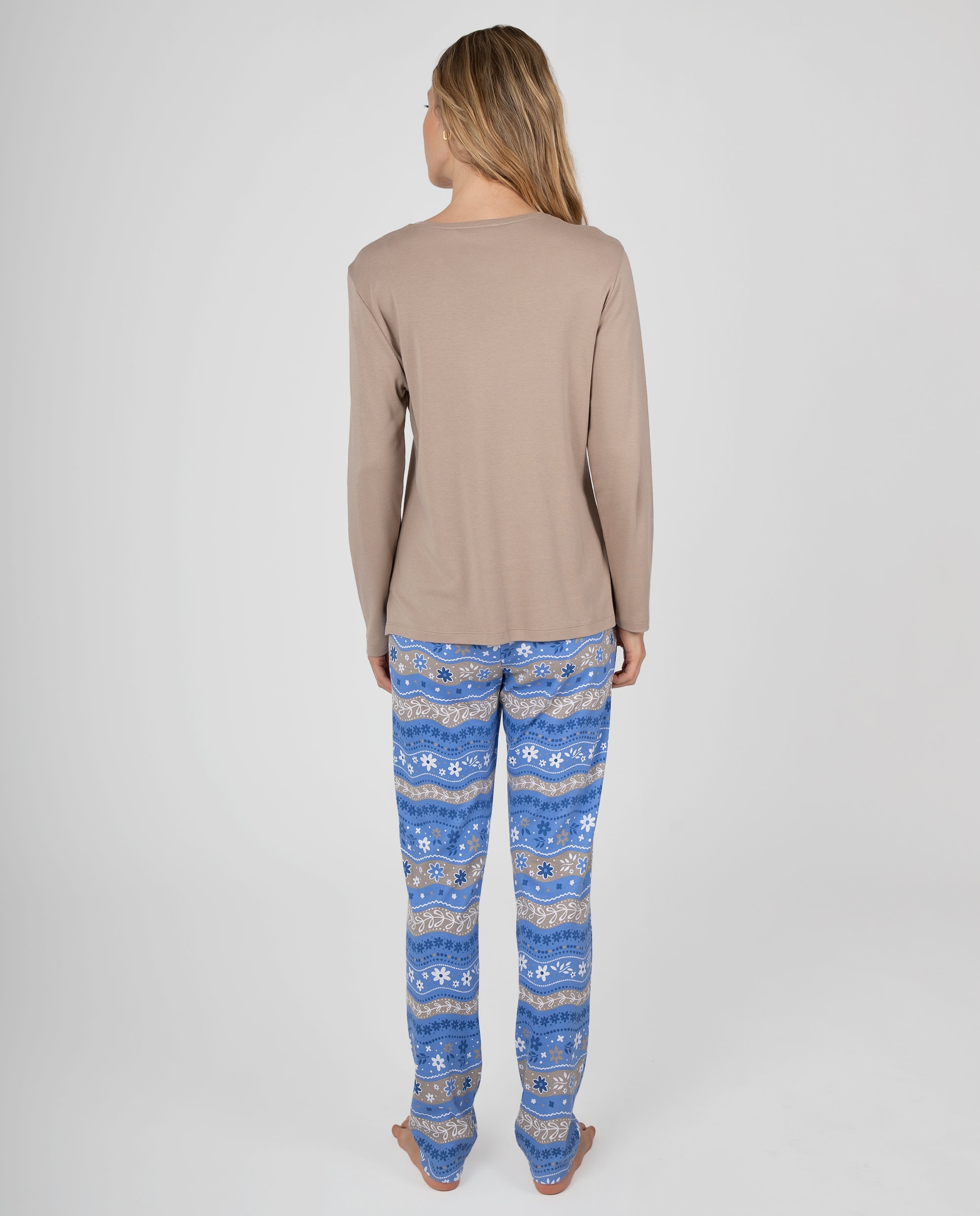 Pijama de mujer de manga larga con diseño gráfico frontal y pantalón largo con cenefas florales - Massana - Beige Beige-2