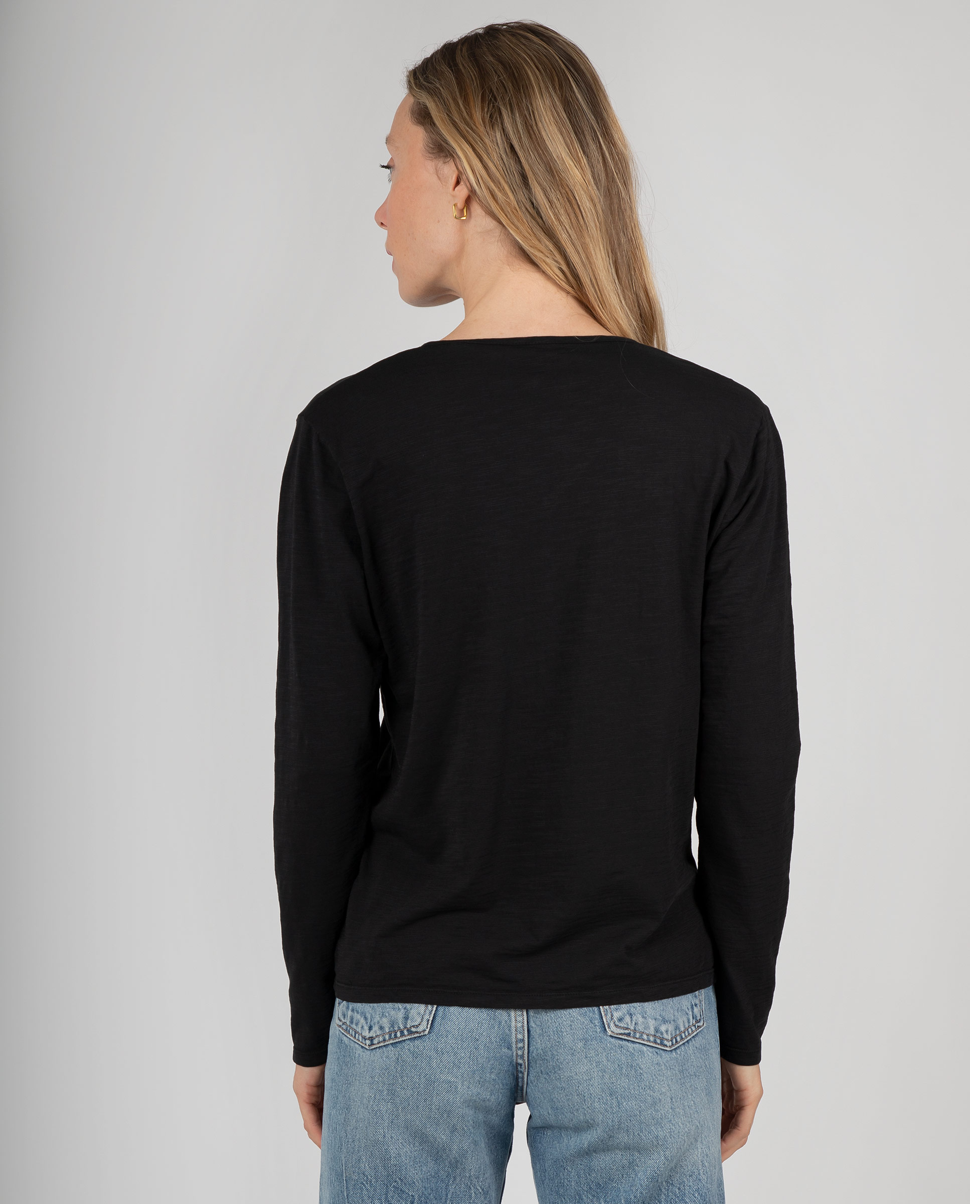 Camiseta básica de mujer con cuello pico - Massana - Negro Negro-2