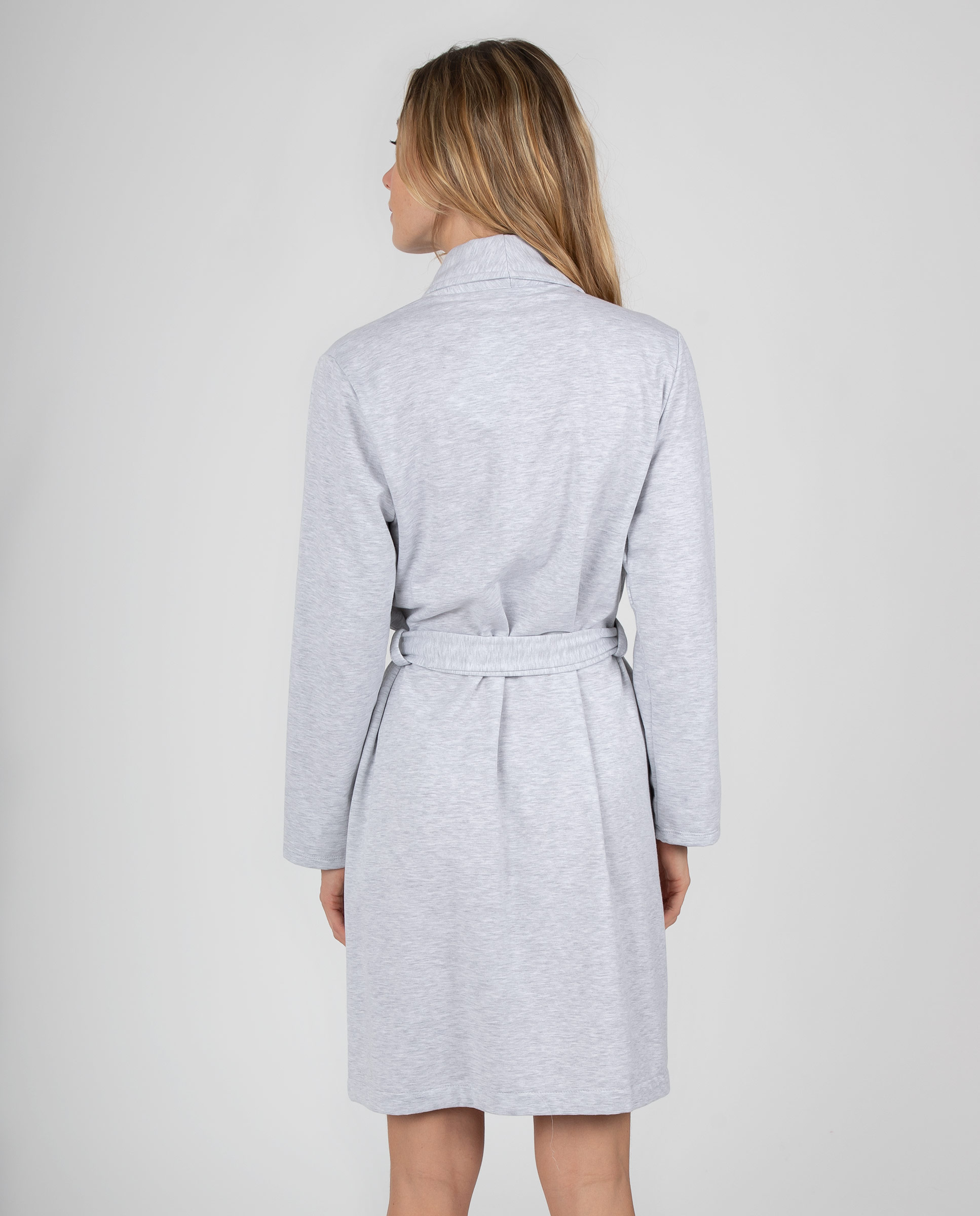 Bata cruzada de mujer diseño liso con cinturón y bolsillos laterales. - Massana - Gris Gris-2