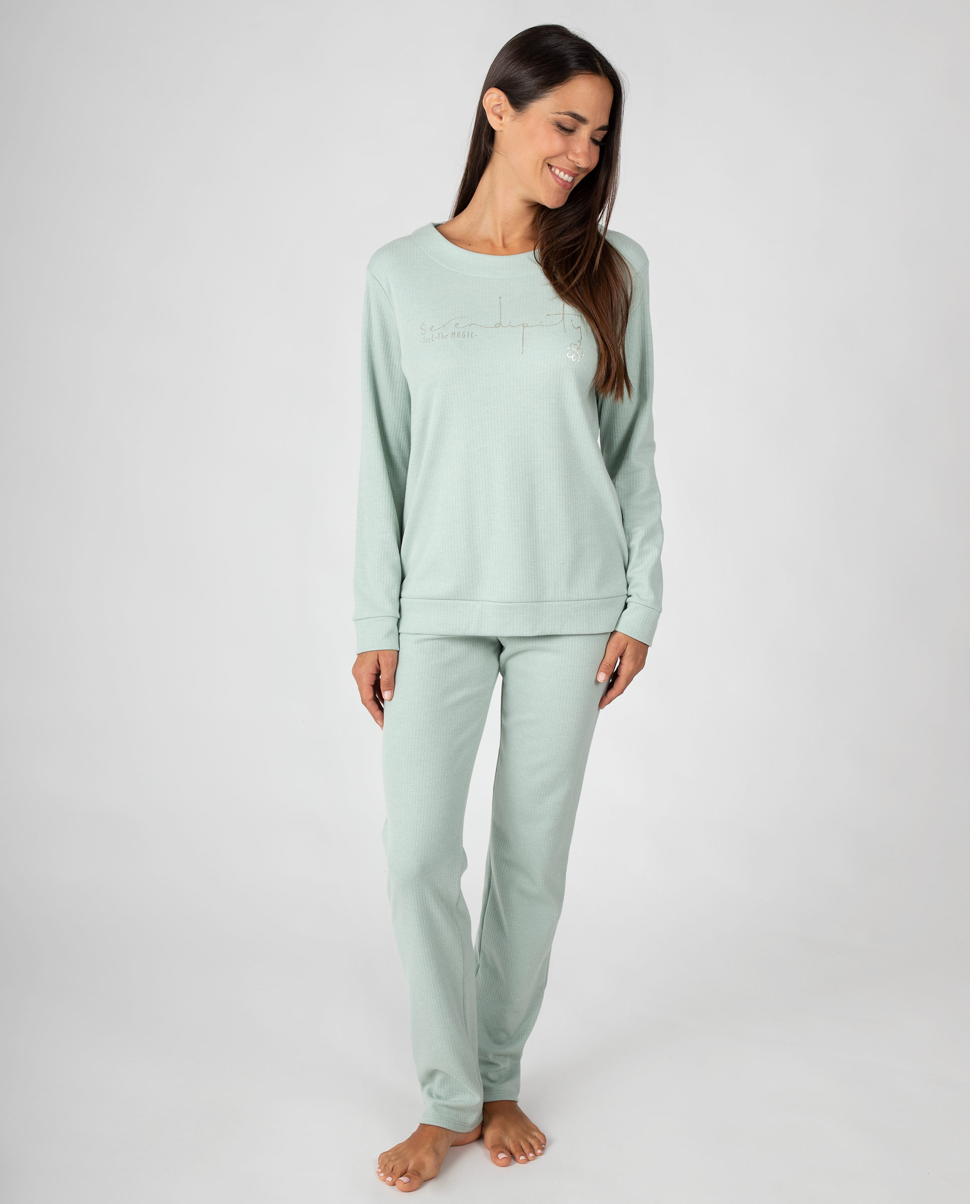 Pijama de mujer con textura canalé, cuello redondo y pantalón a juego - Massana - Verde Verde-1