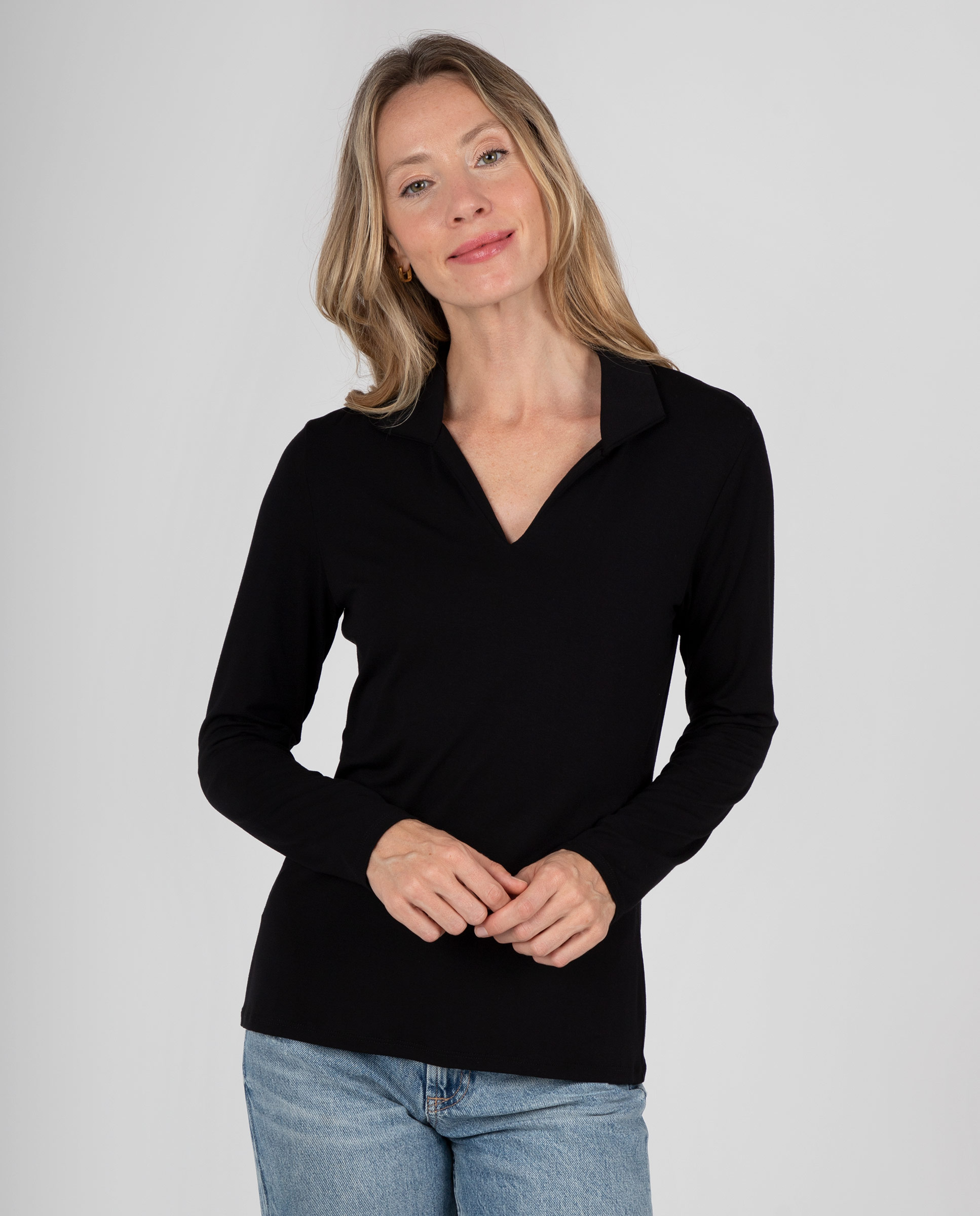 Camiseta lisa de mujer con cuello pico y solapa - Massana - Negro Negro-1