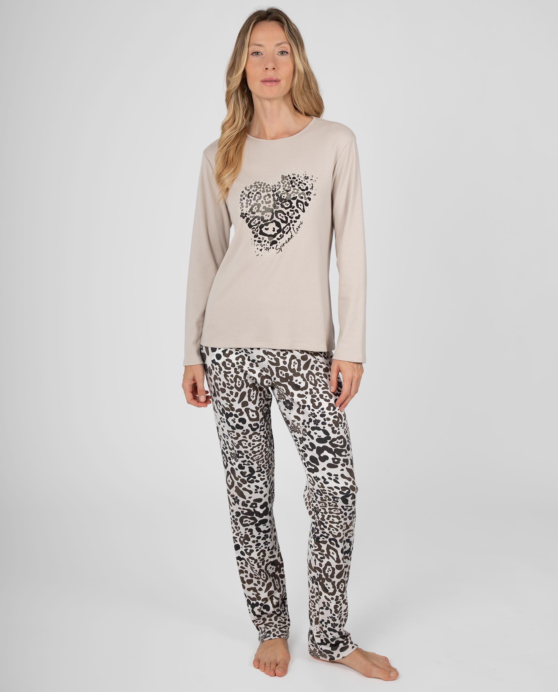 Pijama de mujer de manga larga con diseño corazón animal print y pantalón largo estampado - Massana - Beige Beige-1