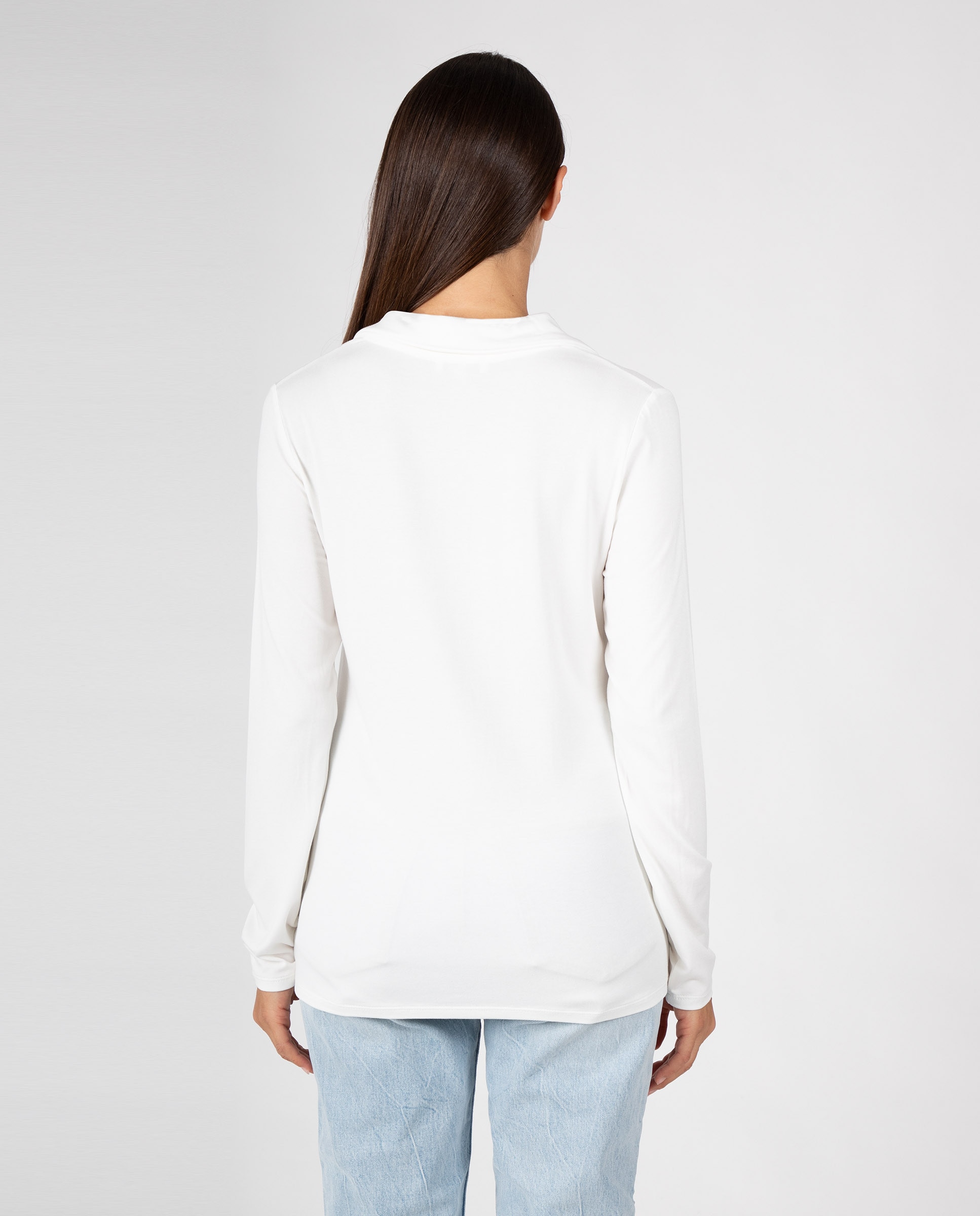 Camiseta lisa de mujer con cuello pico y solapa - Massana - Crudo Crudo-2