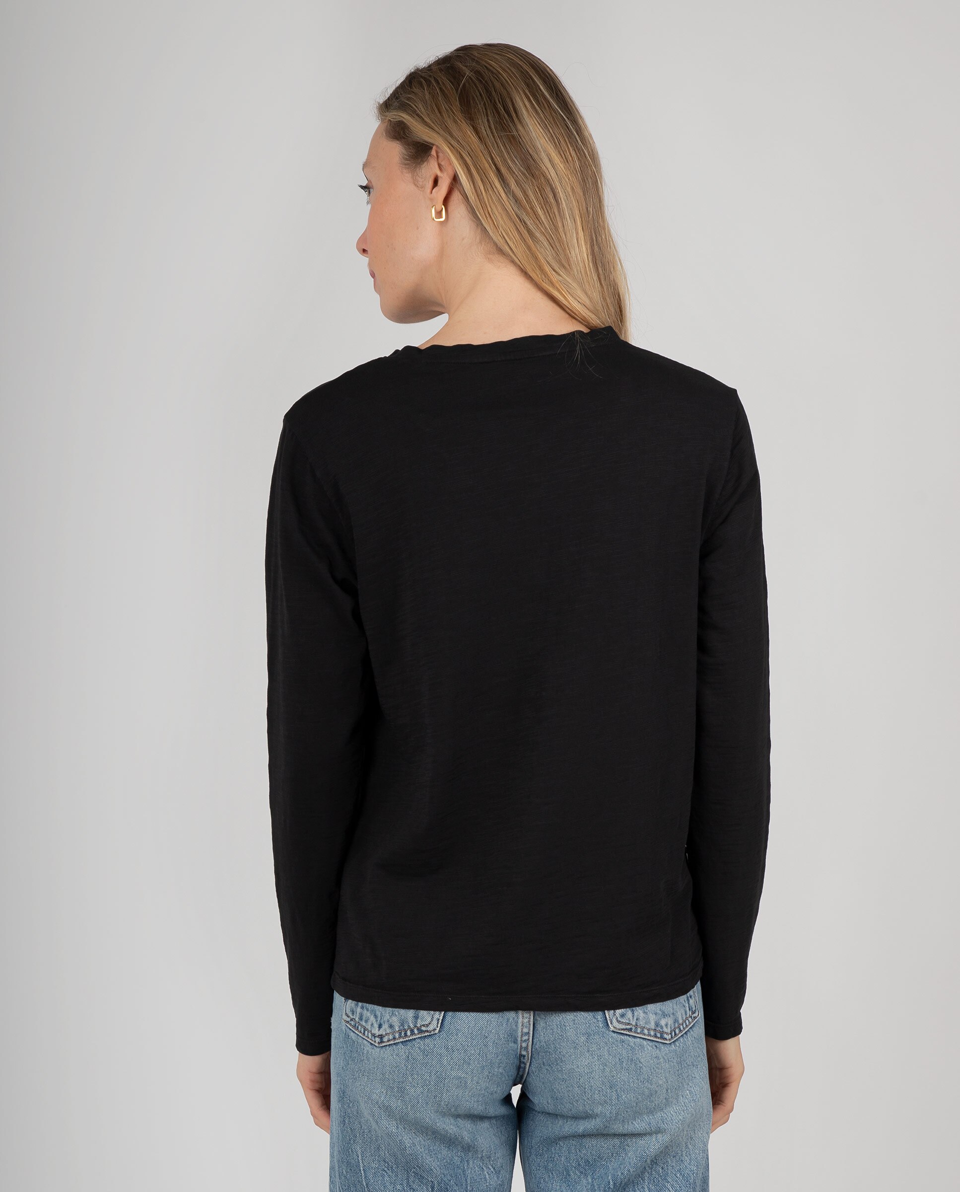 Camiseta básica de mujer con cuello pico y tapeta - Massana - Negro Negro-2
