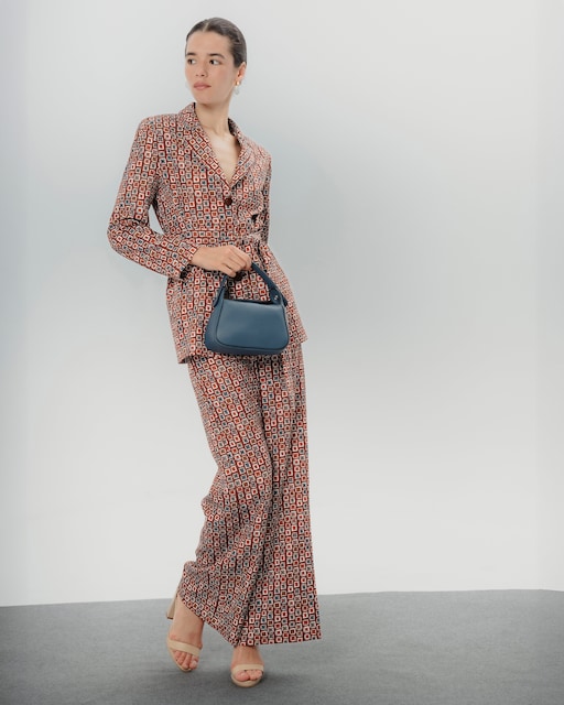 Imagen 0 de Blazer de mujer estampado geométrico Manuela