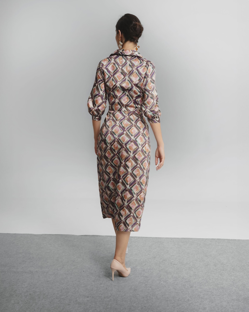 Vestido midi drapeado de manga francesa · Dolores Promesas · El