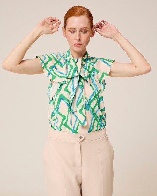 Imagen 0 de Blusa de mujer Lena con lazada y volantes