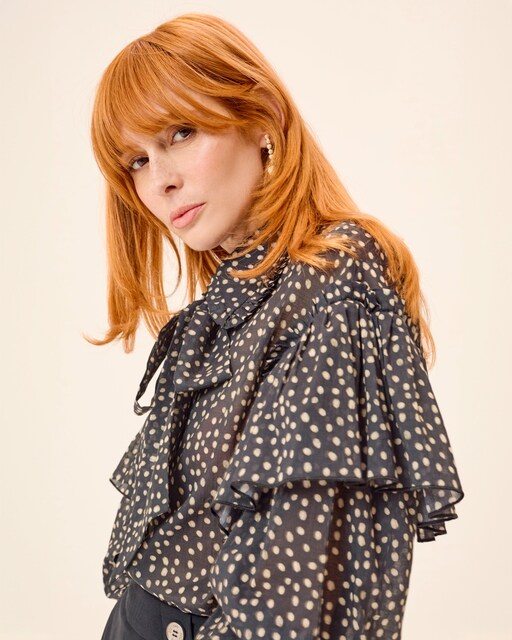 Imagen 0 de Blusa de mujer Chérie estampada con volantes