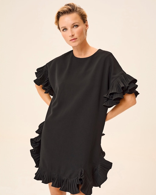 Imagen 0 de Vestido corto Esme con escote redondo y volantes plisados