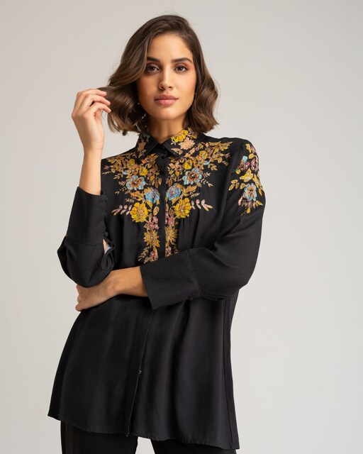 Imagen 0 de Camisa de mujer de manga larga con estampado de flores