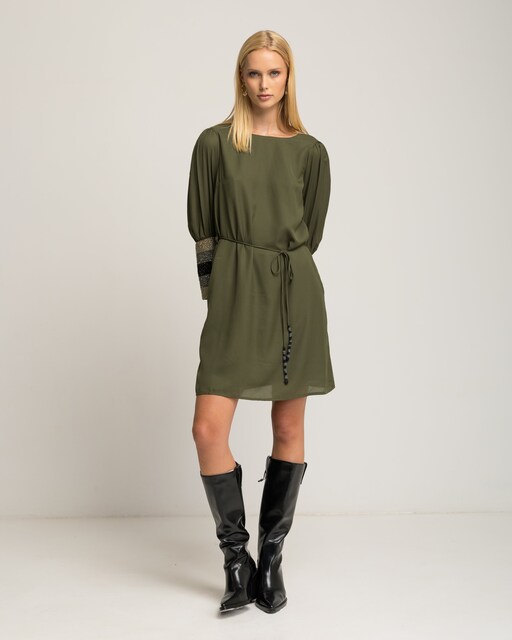 Imagen 0 de Vestido corto de manga larga con lentejuelas