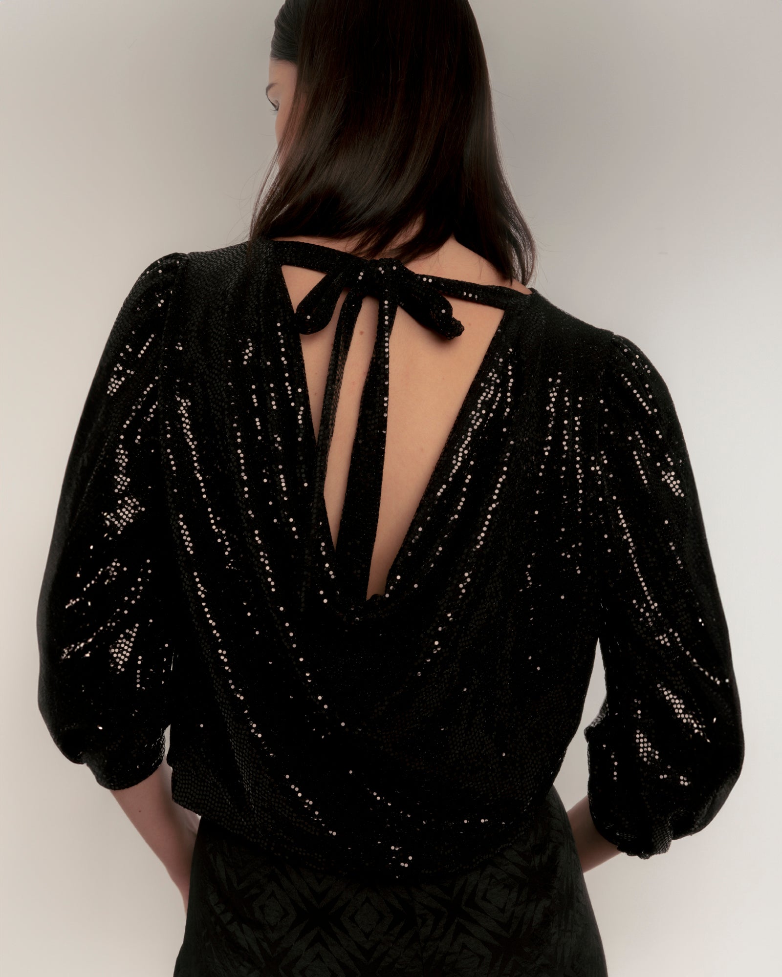 Top de mujer con lentejuelas y manga francesa - Niza - Negro Negro-5
